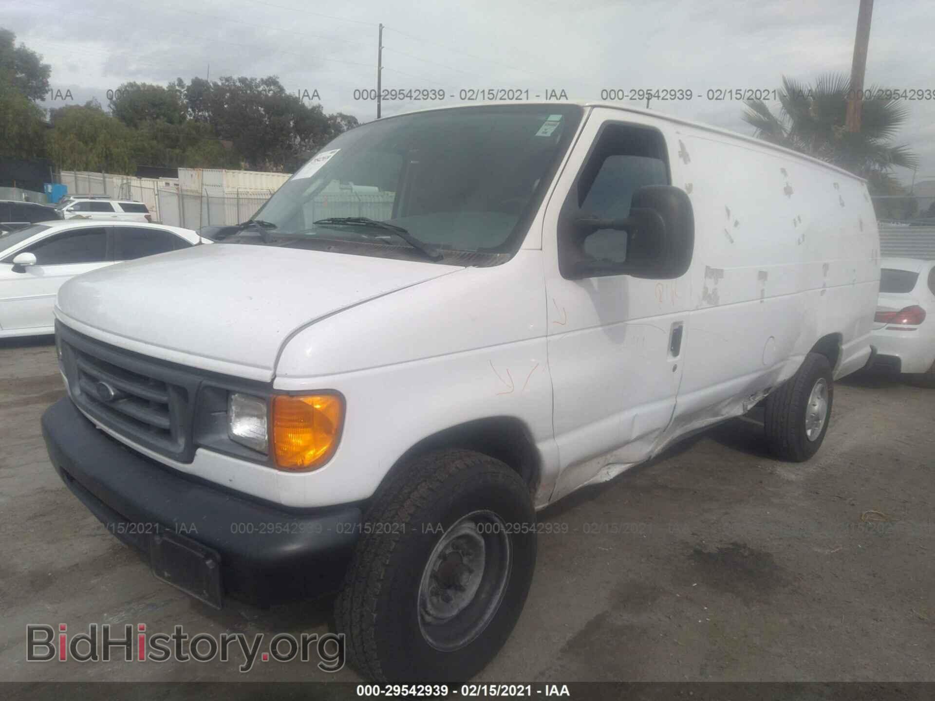 2007 FORD ECONOLINE CARGO VAN - VIN: 1FTNS24L47DA38575 - Фото 2