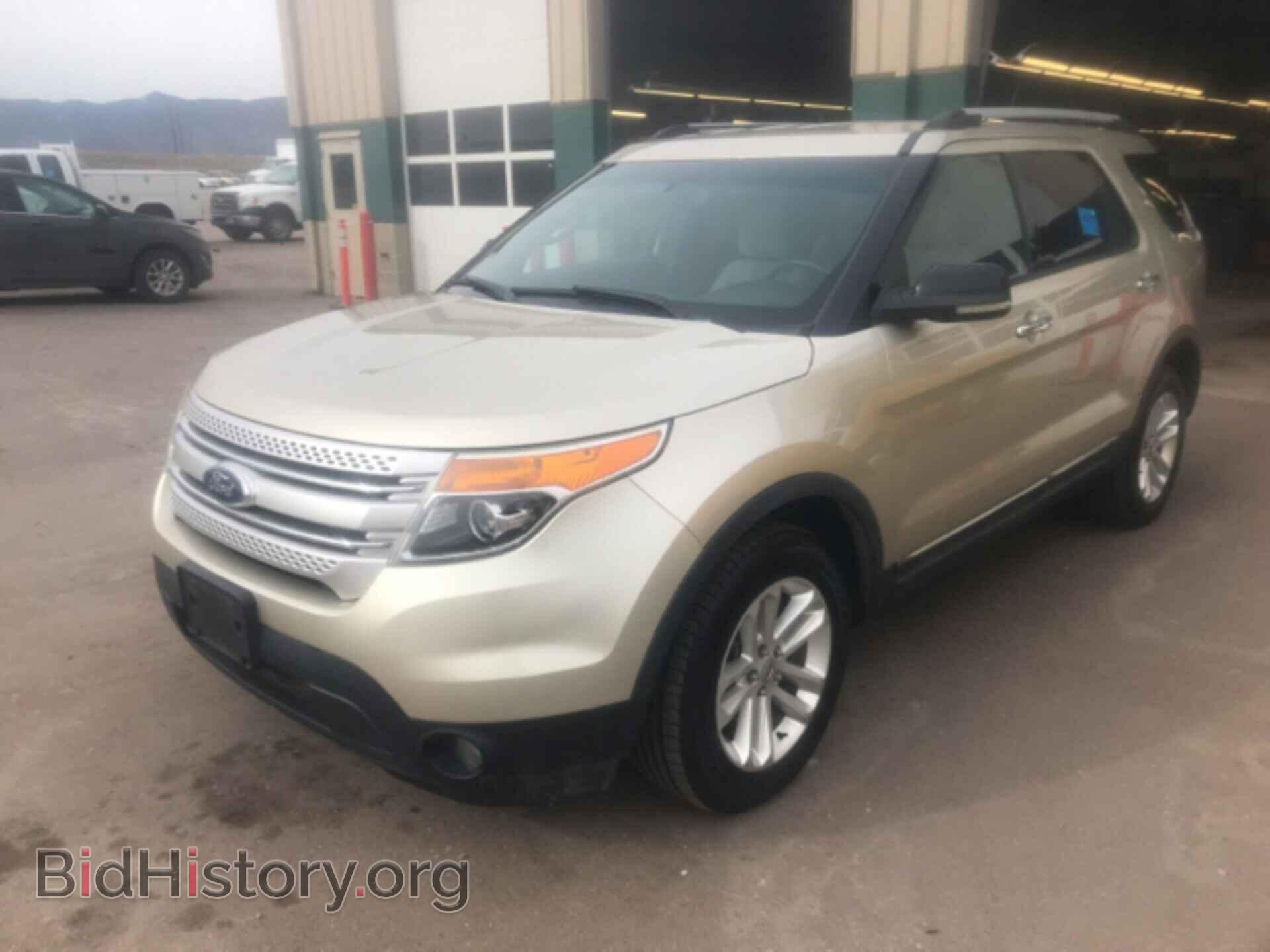 2011 FORD EXPLORER - VIN: 1FMHK8D82BGA88678 - Фото 2