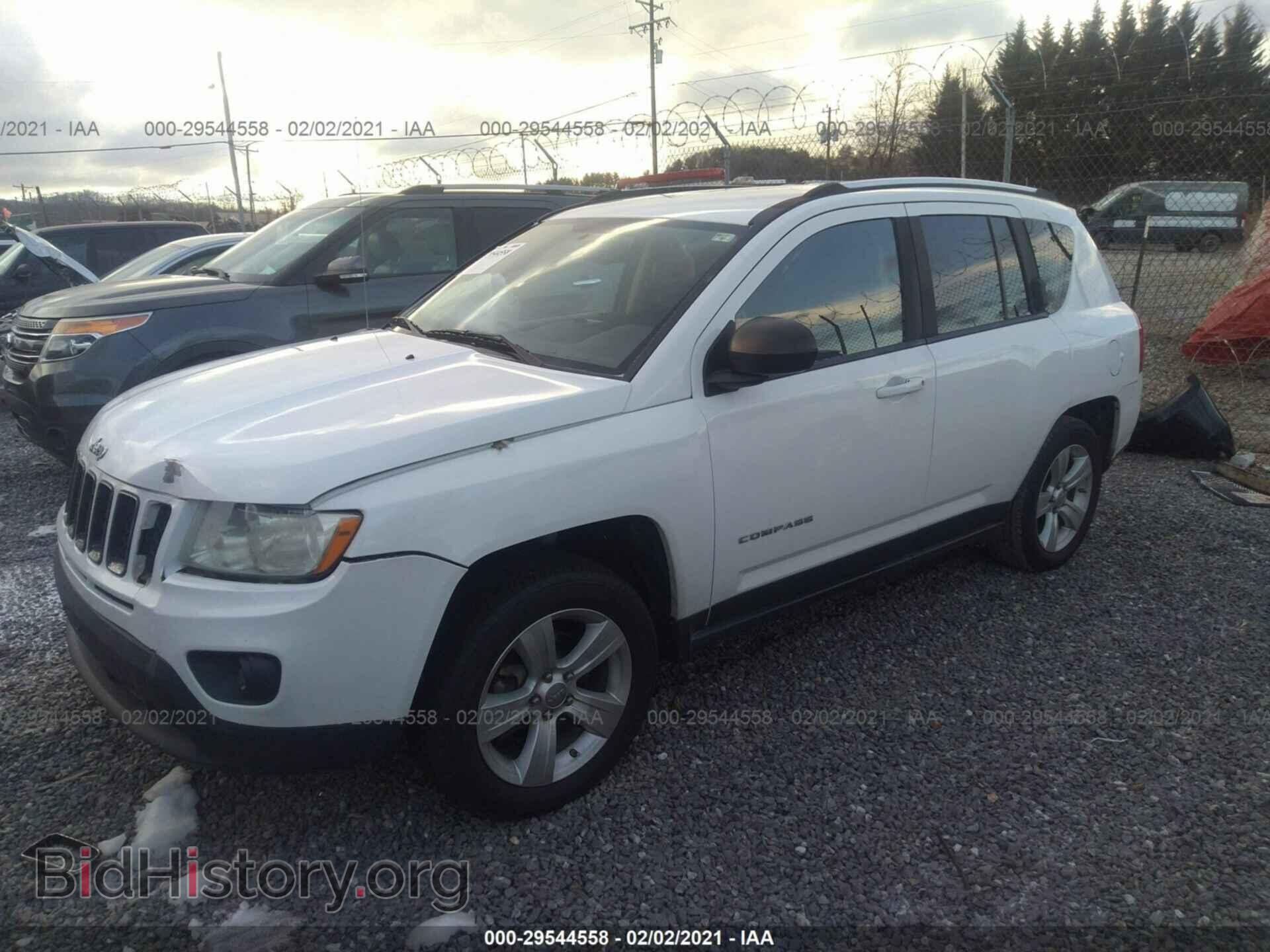 2012 JEEP COMPASS - VIN: 1C4NJCBA4CD660081 - Фото 2