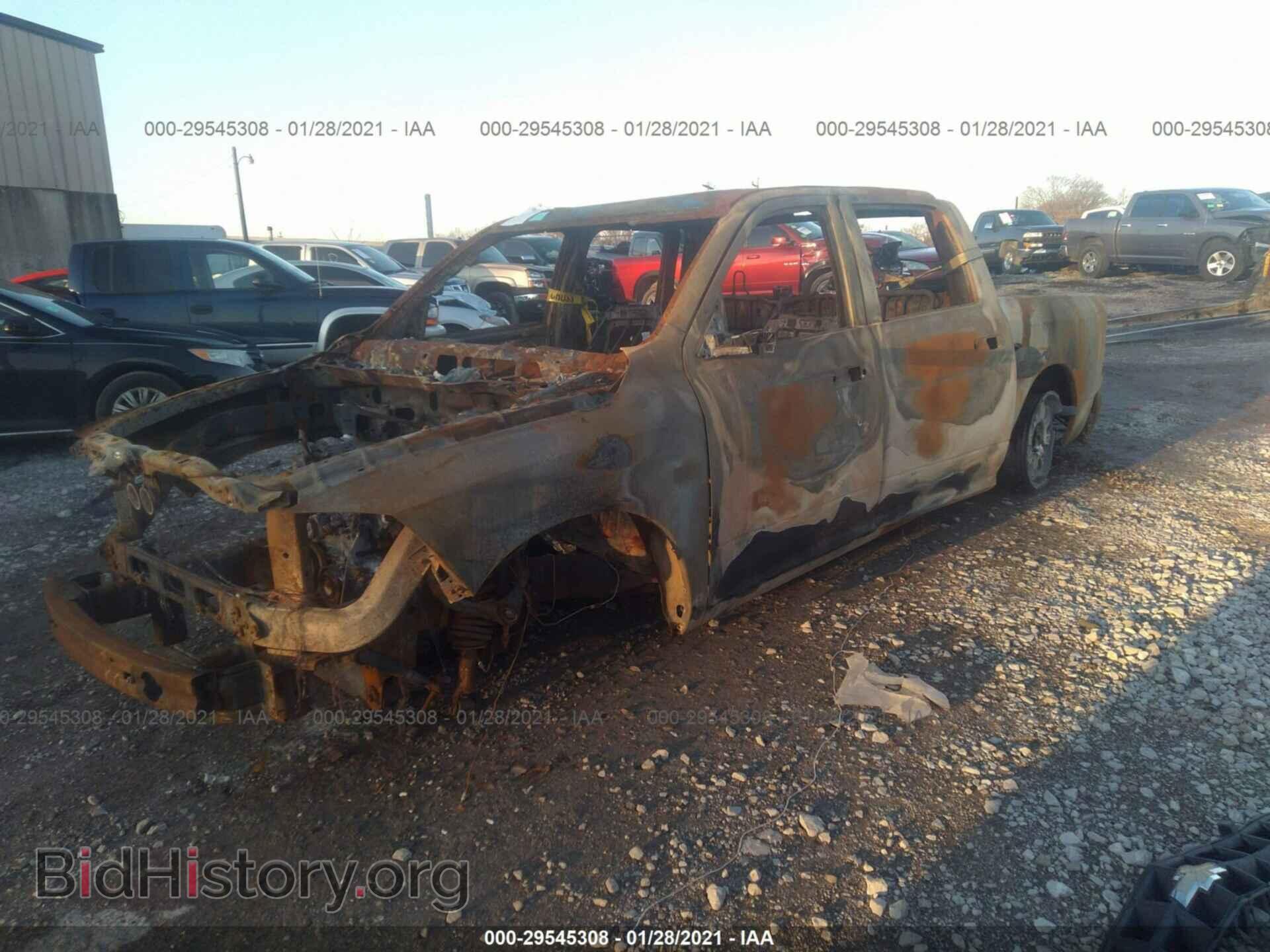 2012 RAM 1500 - VIN: 1C6RD7MT9CS314514 - Photo 2