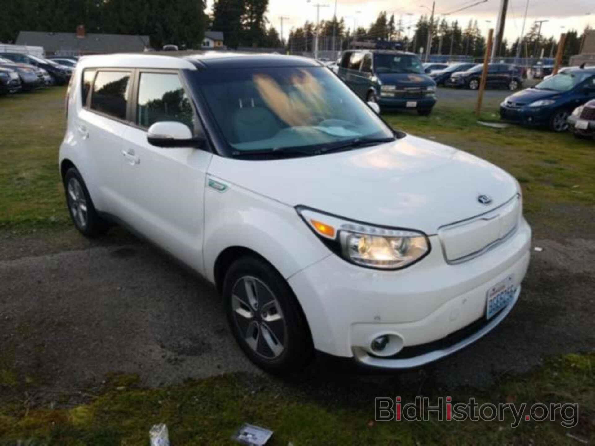 Фотография KNDJX3AE9H7019399 - KIA SOUL EV 2017