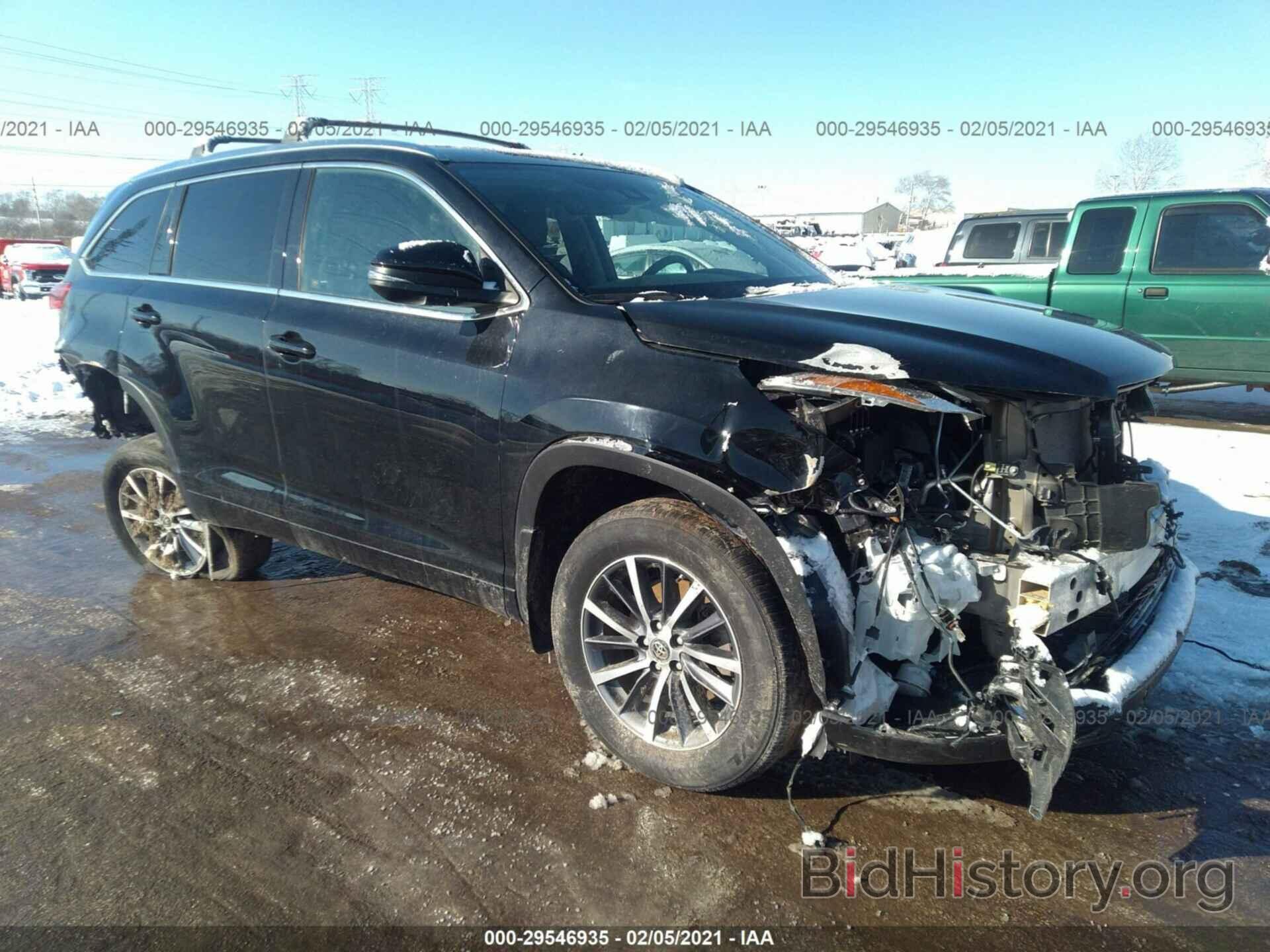 Photo 5TDJZRFH4JS867637 - TOYOTA HIGHLANDER 2018