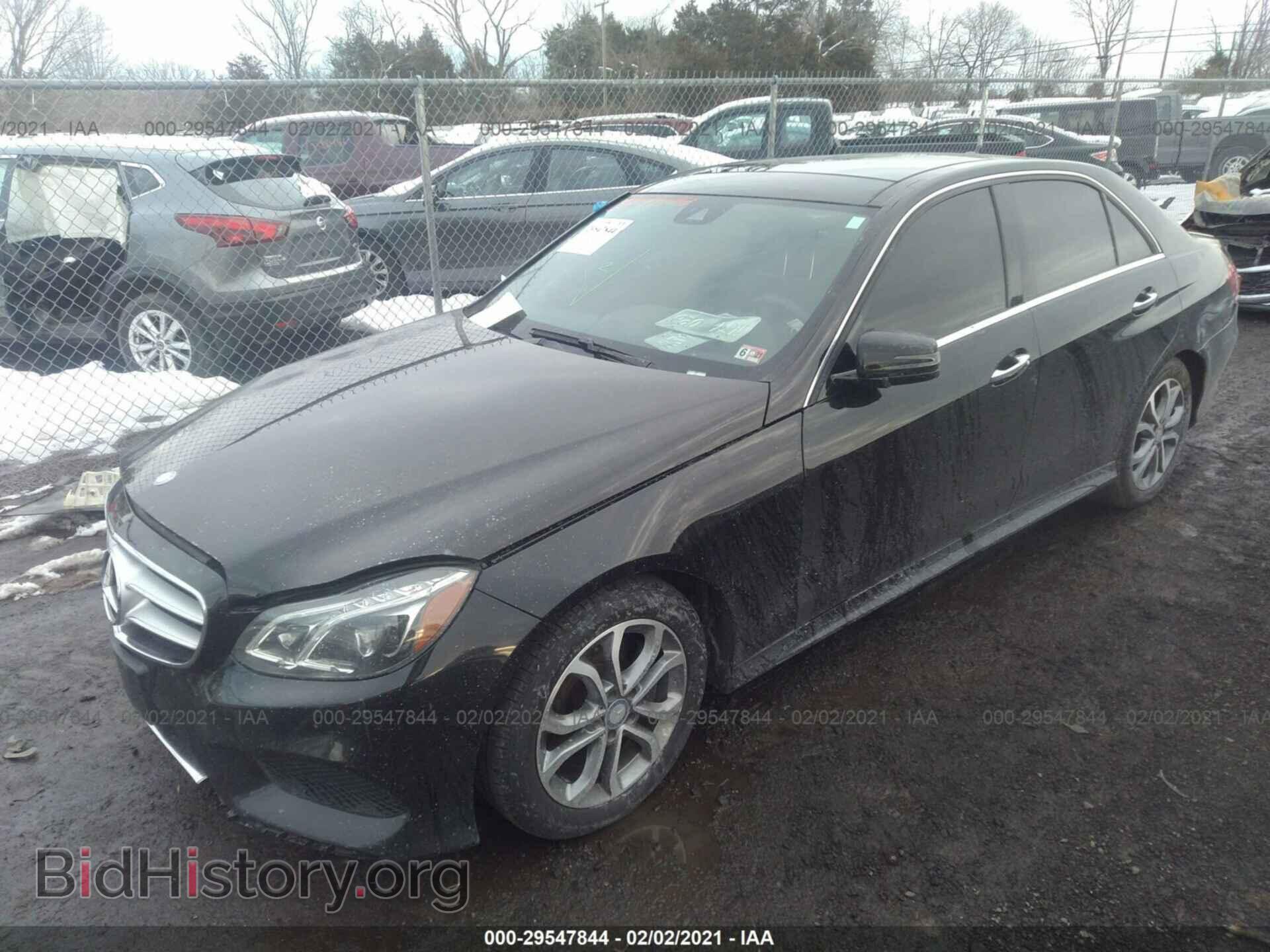 2015 MERCEDES-BENZ E-CLASS - VIN: WDDHF8JB2FB122779 - Фото 2