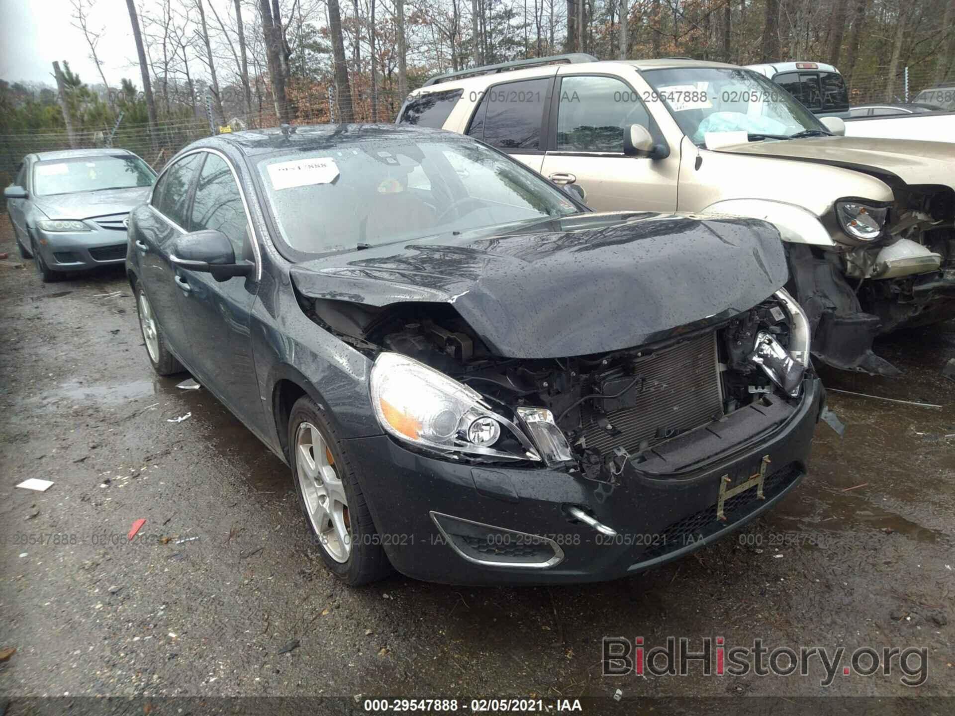 Photo YV1622FS4C2050489 - VOLVO S60 2012