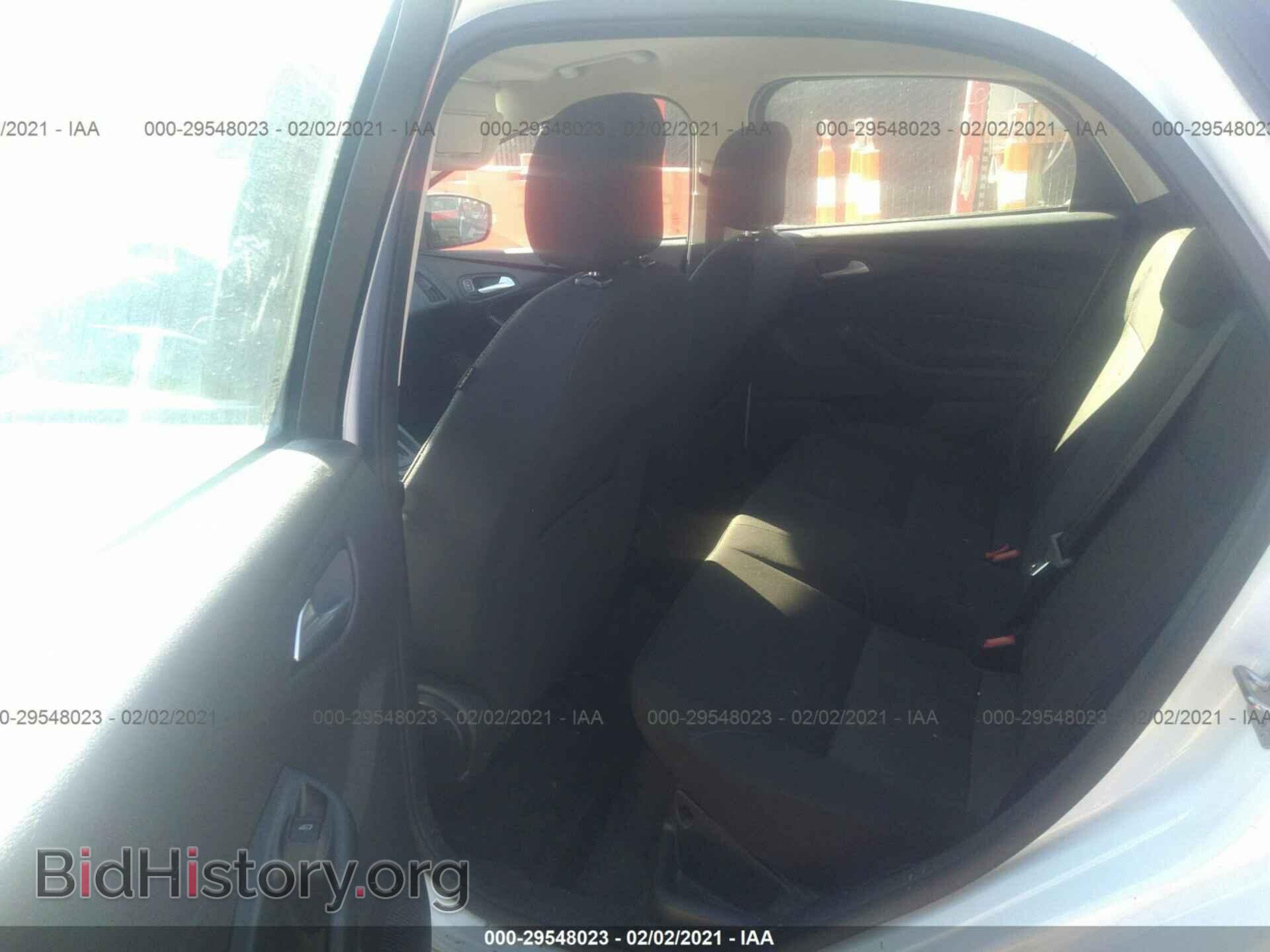 2015 FORD FOCUS - VIN: 1FADP3F2XFL375981 - Photo 8