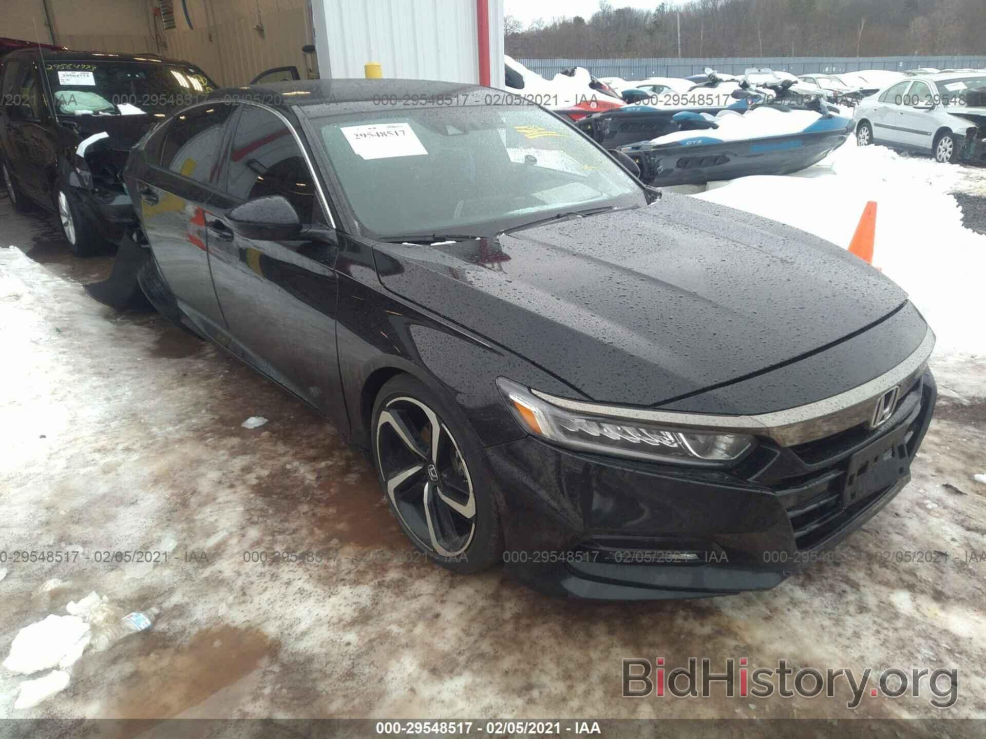 Photo 1HGCV1F34JA226612 - HONDA ACCORD SEDAN 2018