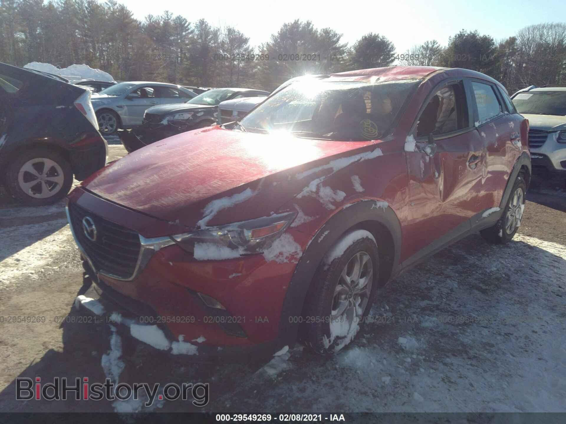 2018 MAZDA CX-3 - VIN: JM1DKFB75J1309824 - Фото 2