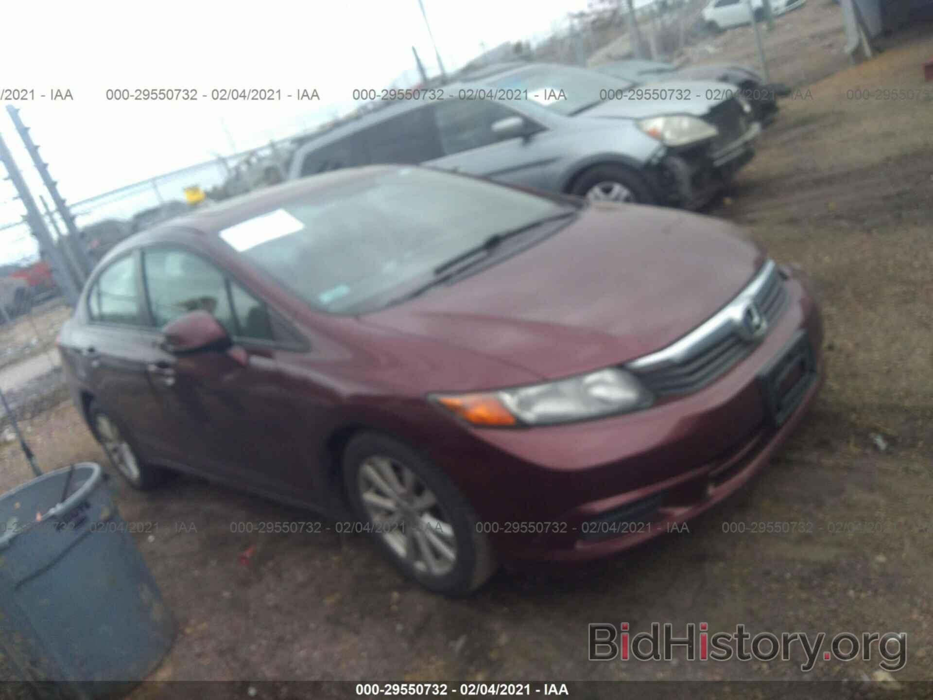 Photo 19XFB2F94CE044858 - HONDA CIVIC SDN 2012