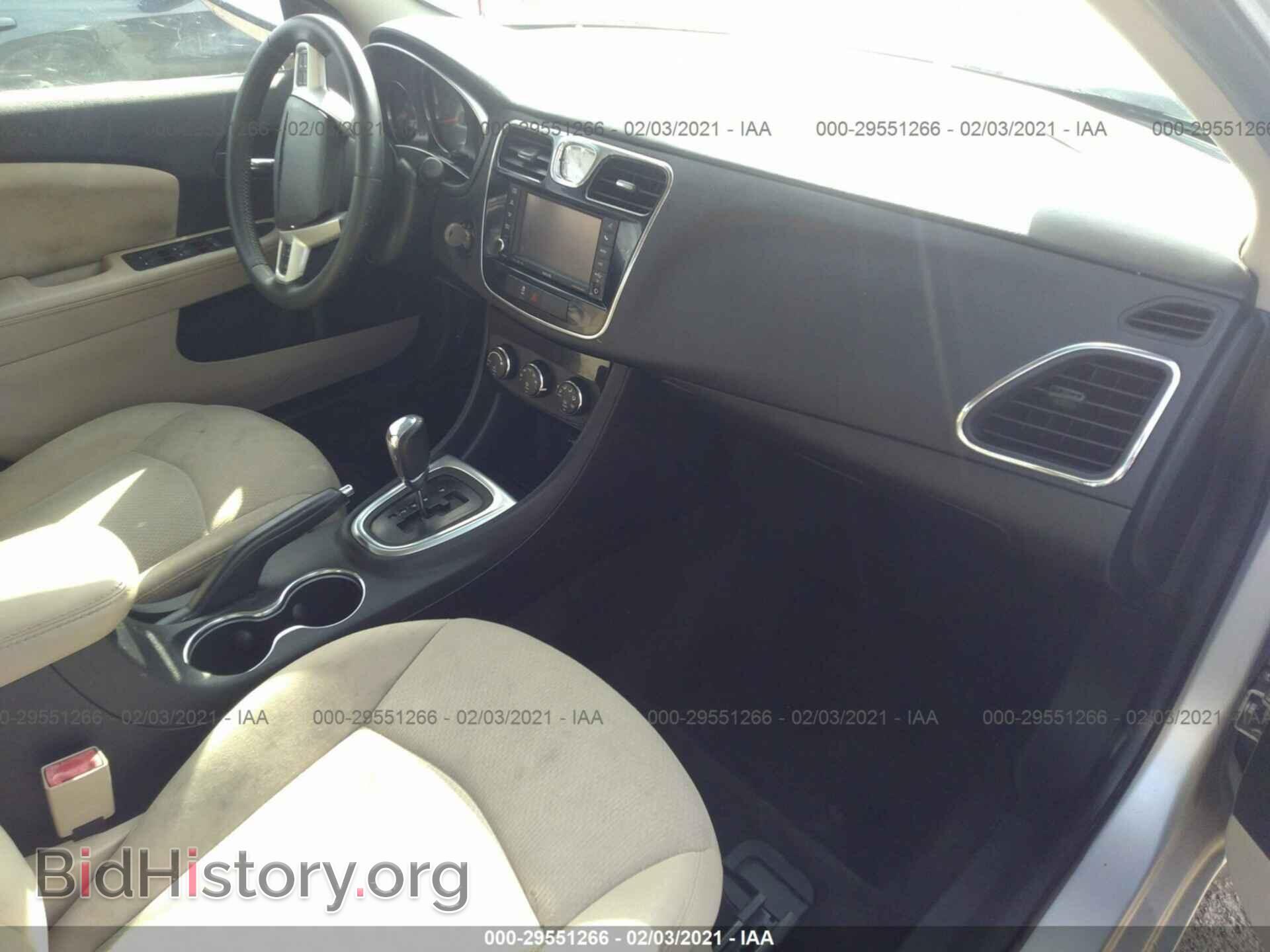 2012 CHRYSLER 200 - VIN: 1C3CCBBB1CN302598 - Photo 5