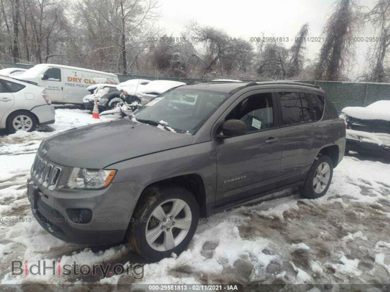 2012 Jeep COMPASS (VIN 1C4NJDBB2CD666573) — photo 2 of 12