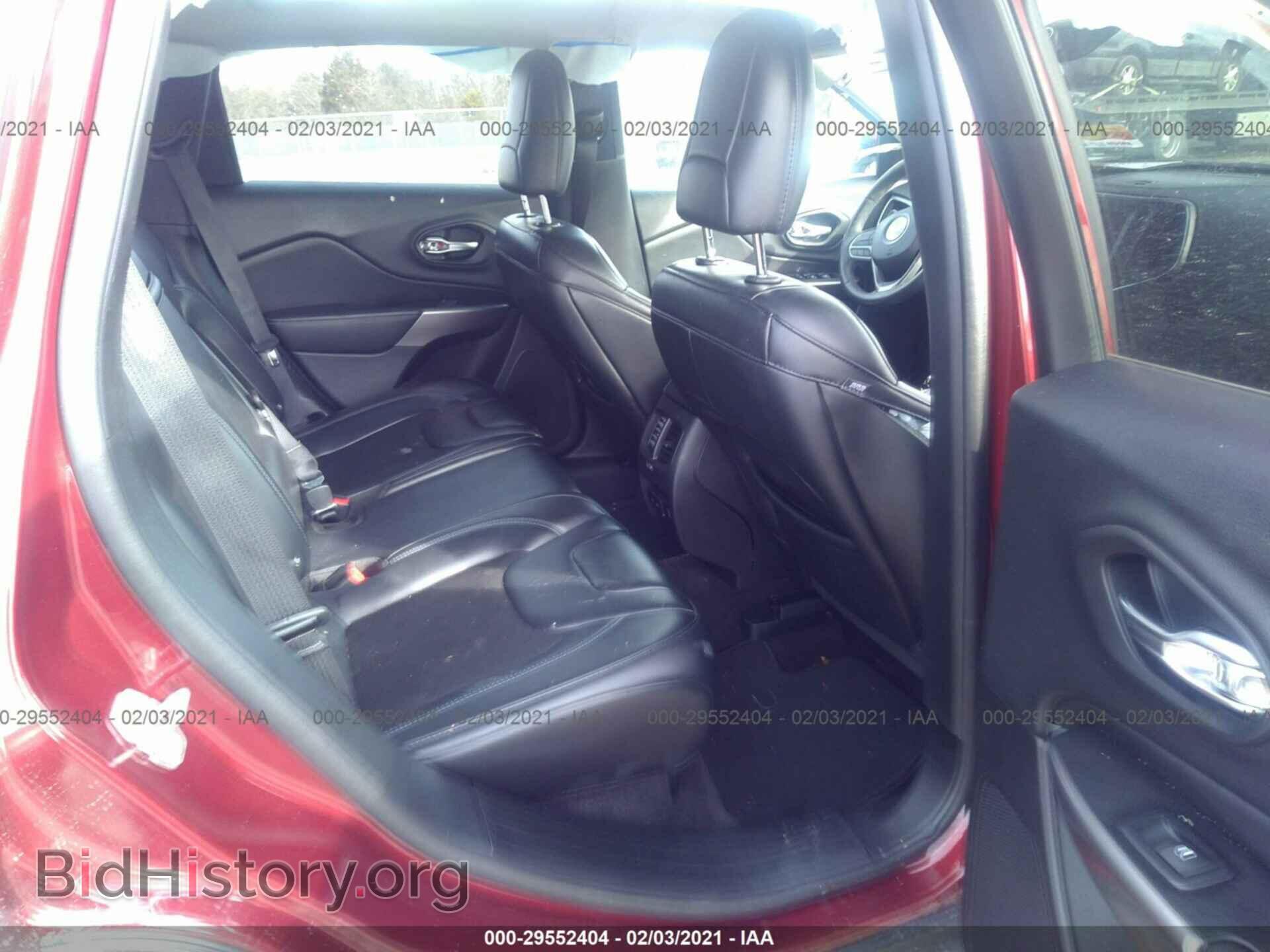 2019 JEEP CHEROKEE - VIN: 1C4PJLLB0KD197113 - Фото 8