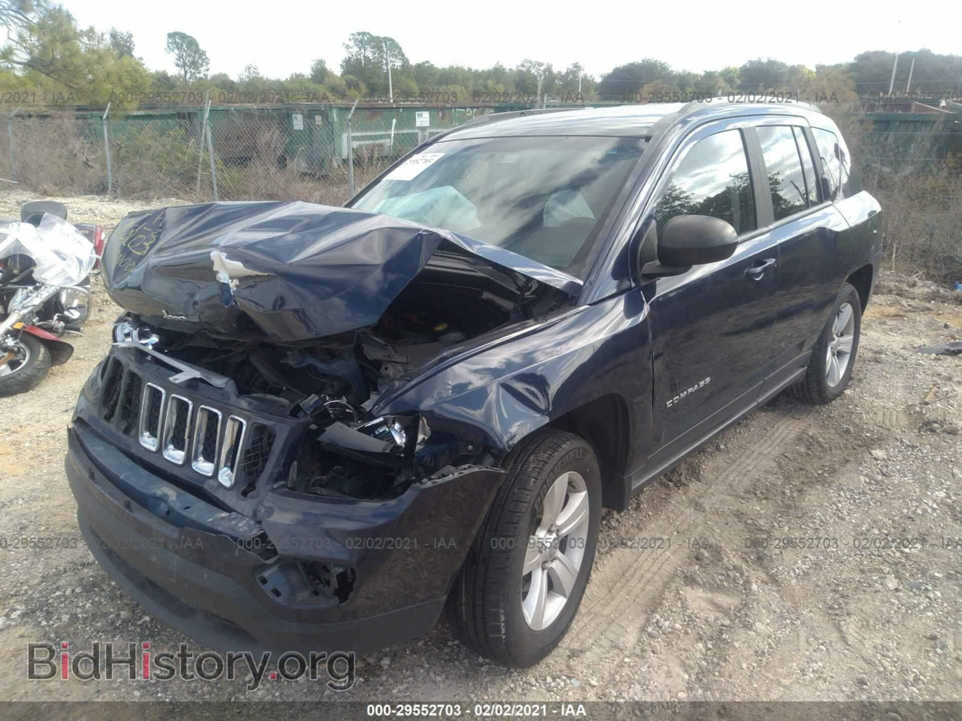 2017 JEEP COMPASS - VIN: 1C4NJDBB6HD106904 - Photo 2