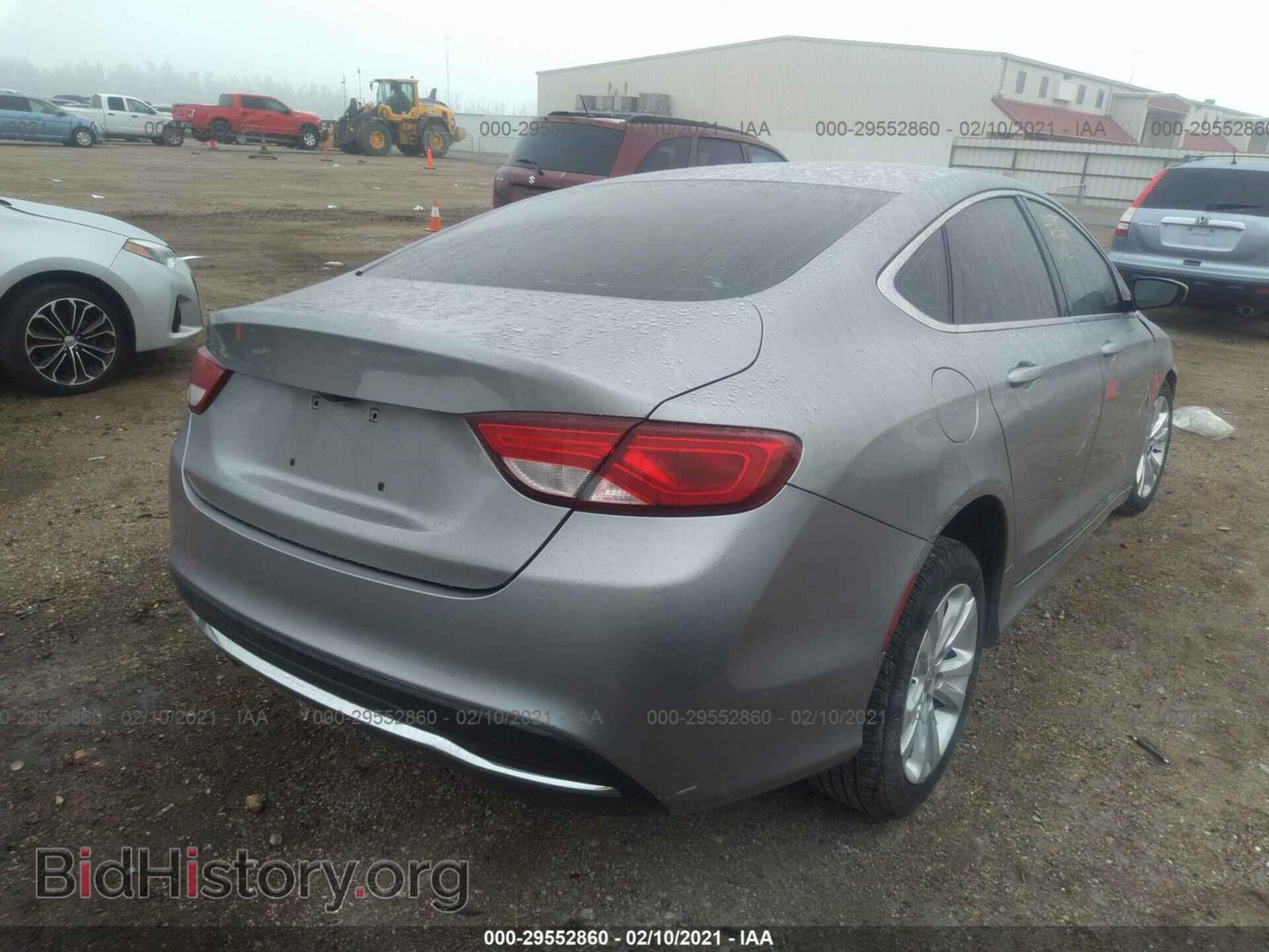 2016 CHRYSLER 200 - VIN: 1C3CCCAB0GN103734 - Photo 4