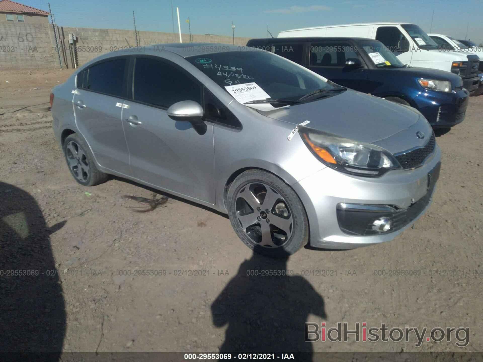 Photo KNADN4A3XG6646881 - KIA RIO 2016