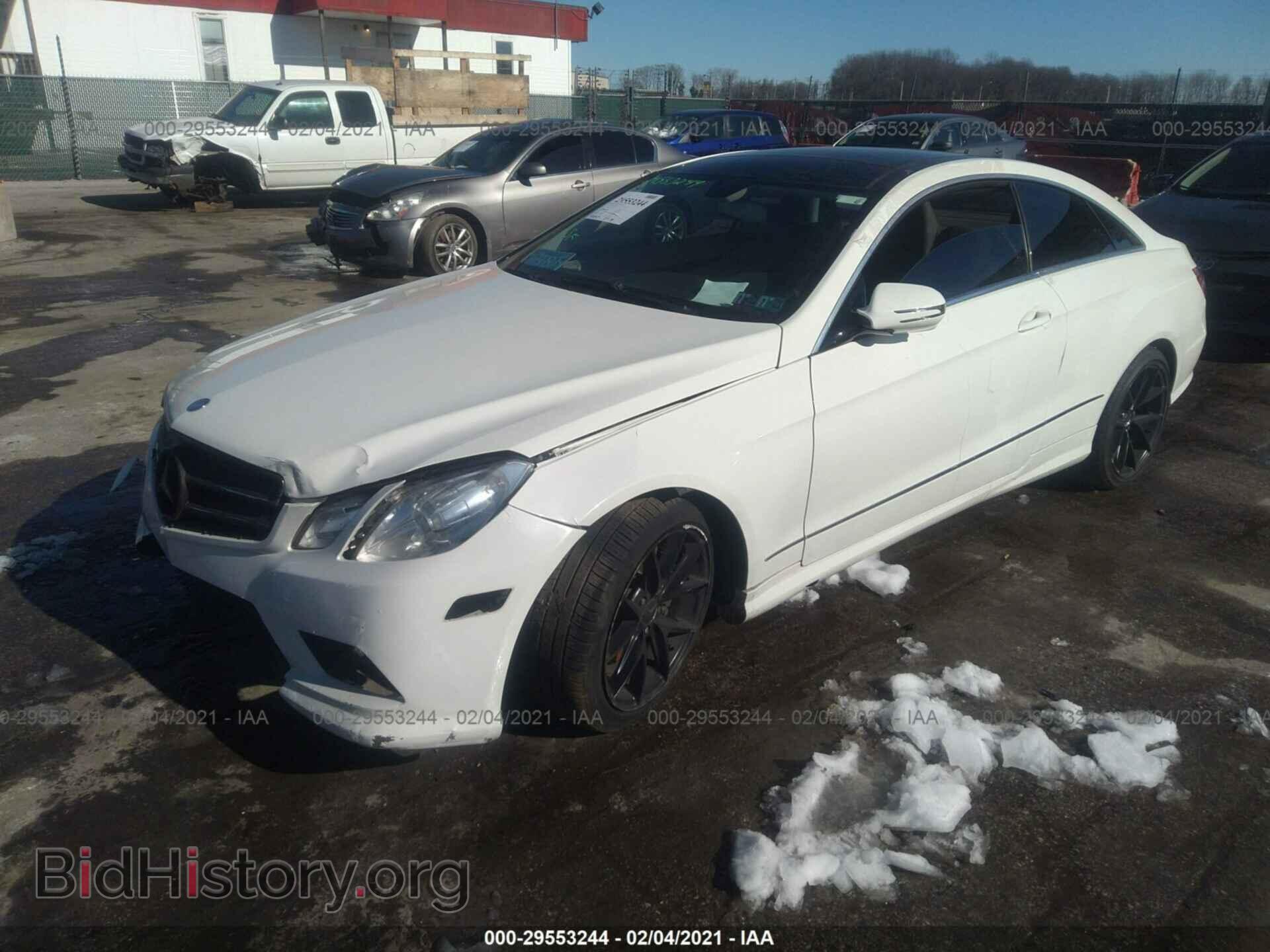 2010 MERCEDES-BENZ E-CLASS - VIN: WDDKJ7CB7AF013036 - Фото 2
