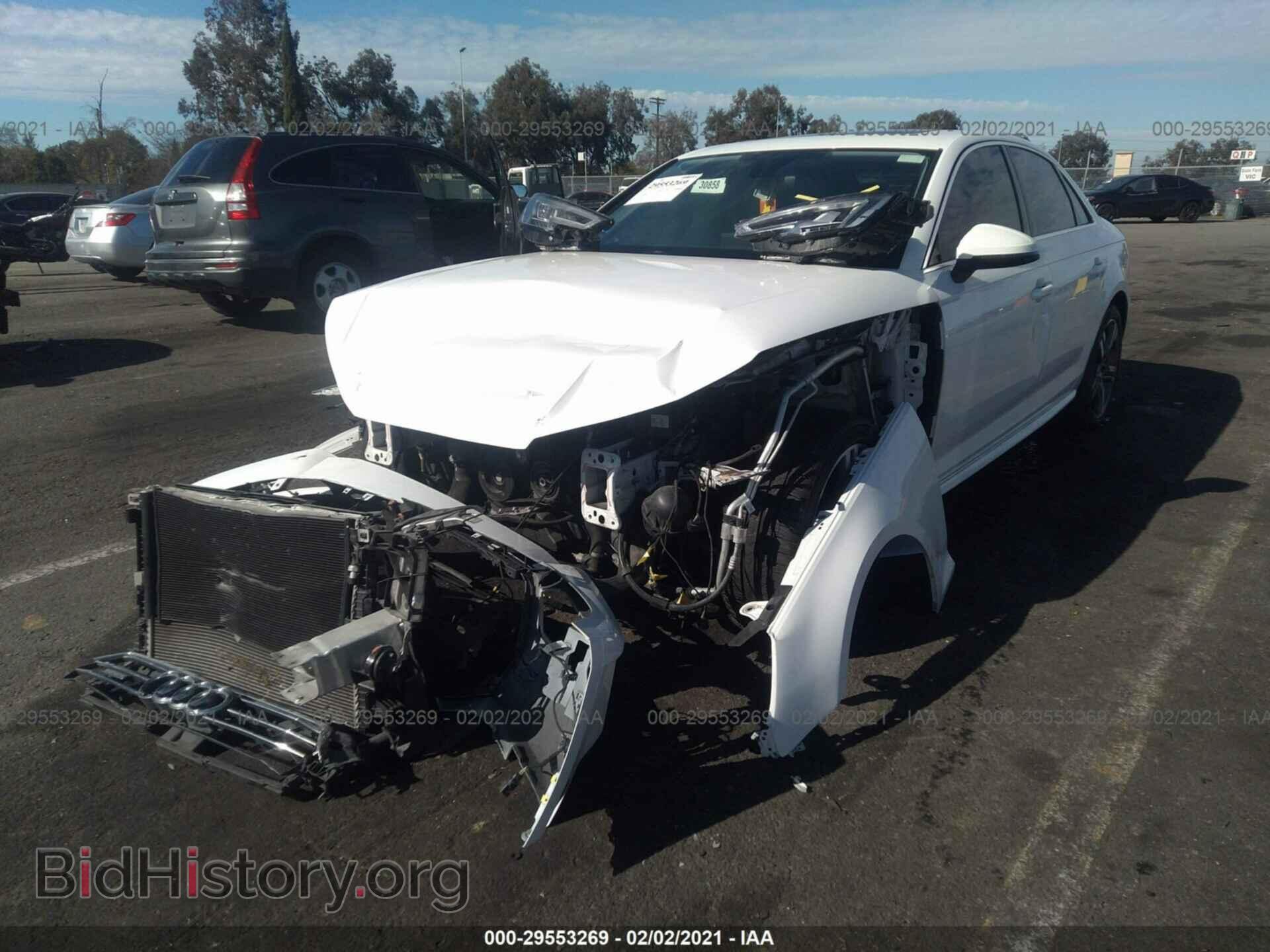 2017 AUDI A4 - VIN: WAUENAF45HN058821 - Фото 2