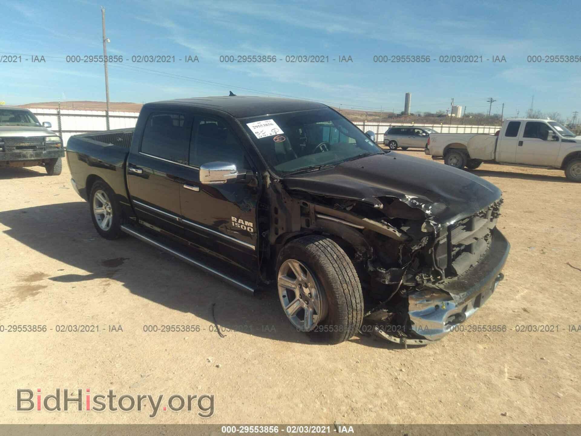 Photo 1C6RR6LT7HS744689 - RAM 1500 2017