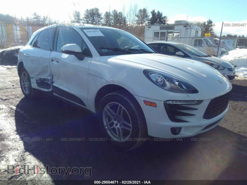2017 Porsche MACAN (VIN WP1AA2A59HLB01215) — photo 1 of 11, IAAI, damage: right side