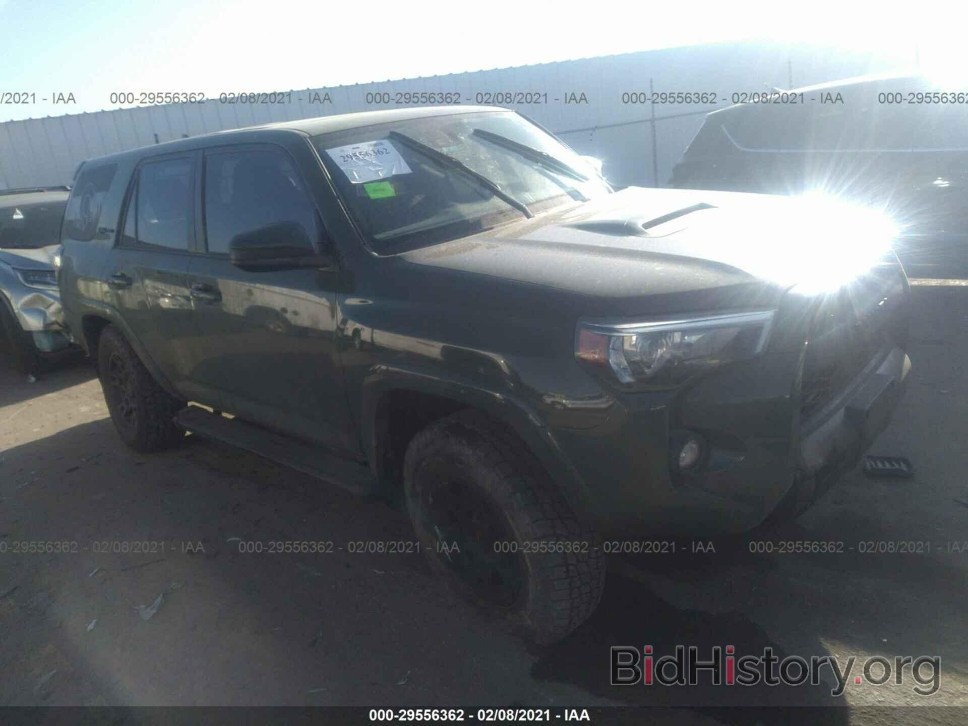 Фотография JTEBU5JR7L5822059 - TOYOTA 4RUNNER 2020