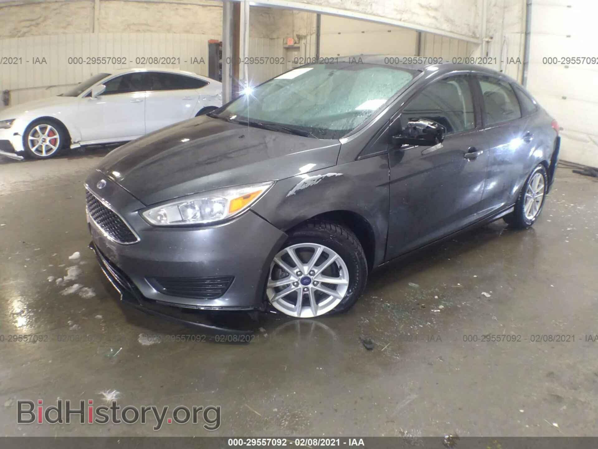 2017 FORD FOCUS - VIN: 1FADP3F24HL231099 - Фото 2