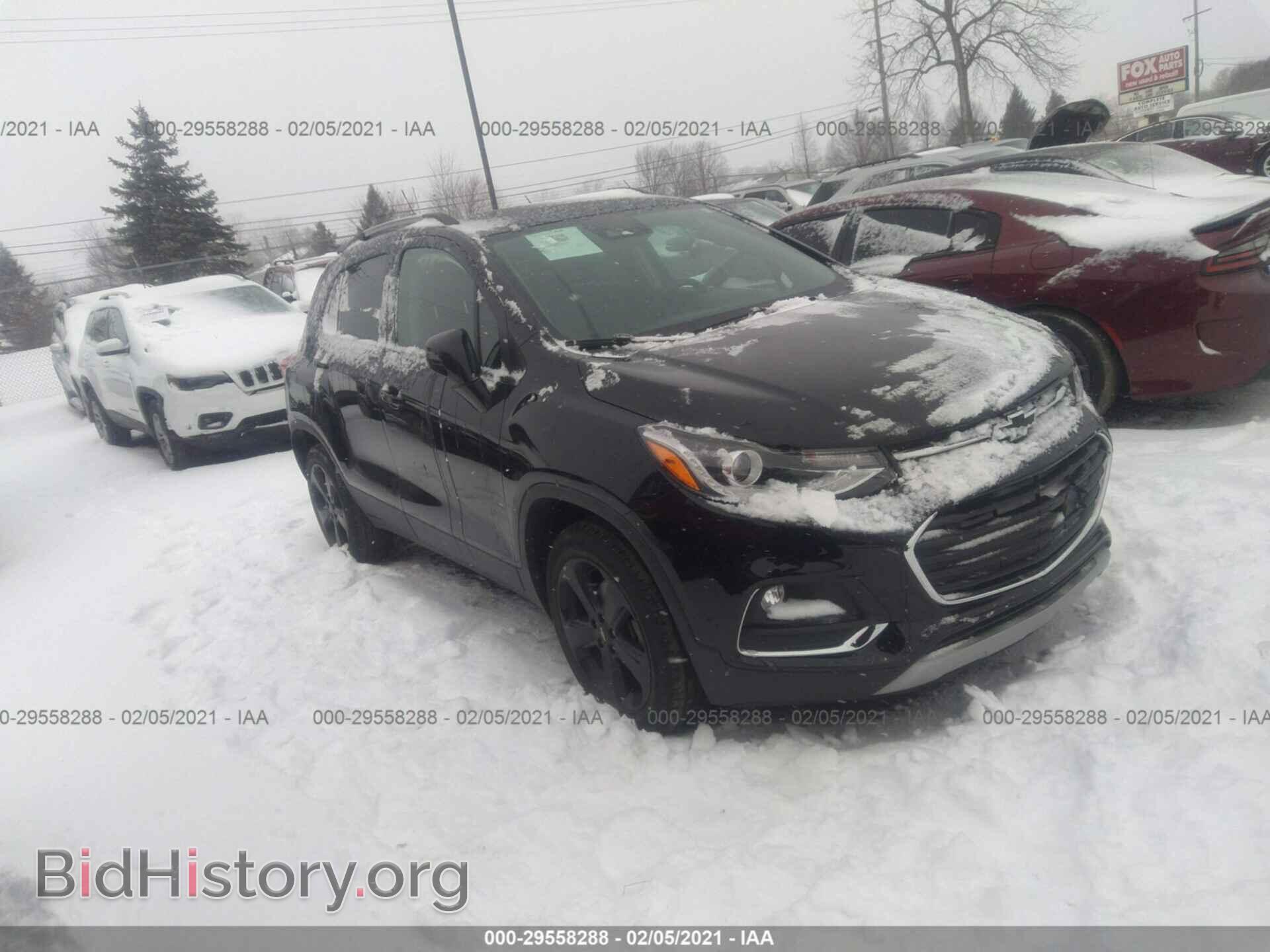 Фотография KL7CJRSB3JB671145 - CHEVROLET TRAX 2018