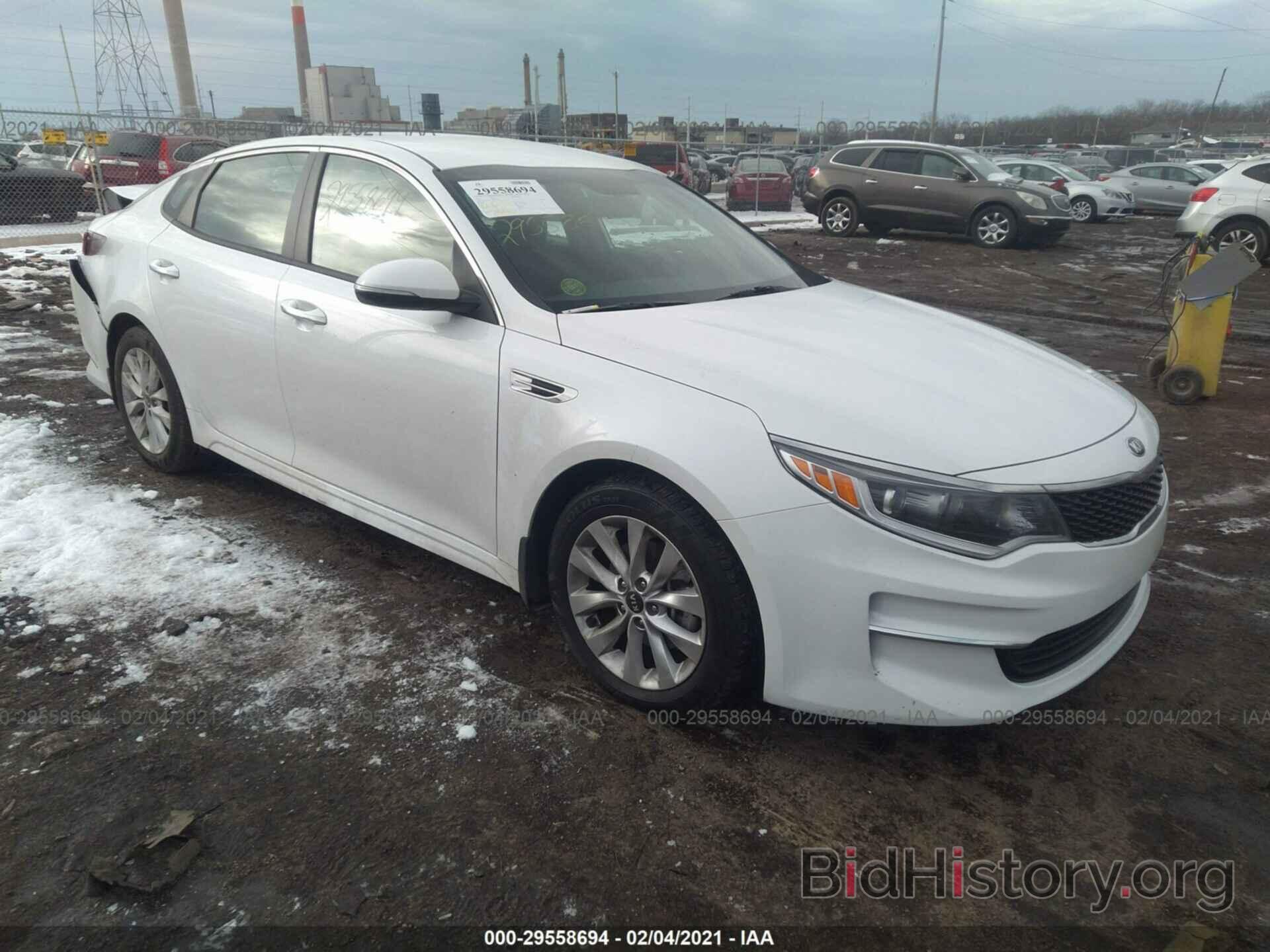 Photo 5XXGT4L37JG263461 - KIA OPTIMA 2018