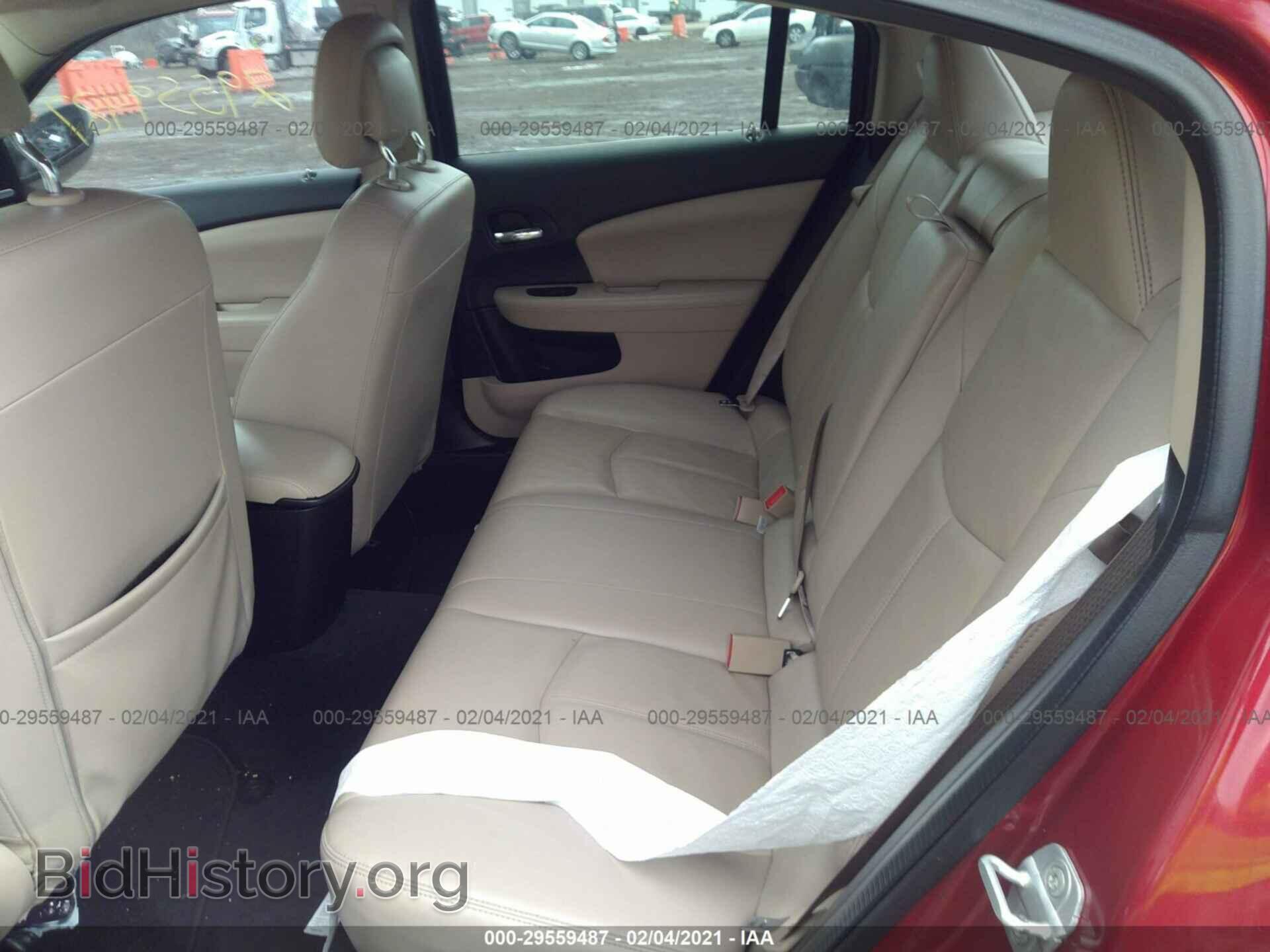 2013 CHRYSLER 200 - VIN: 1C3CCBCG8DN746900 - Фото 8
