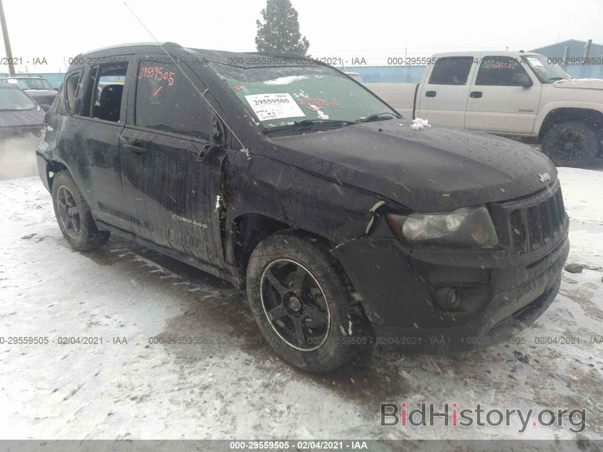 Photo 1C4NJDBBXGD755877 - JEEP COMPASS 2016