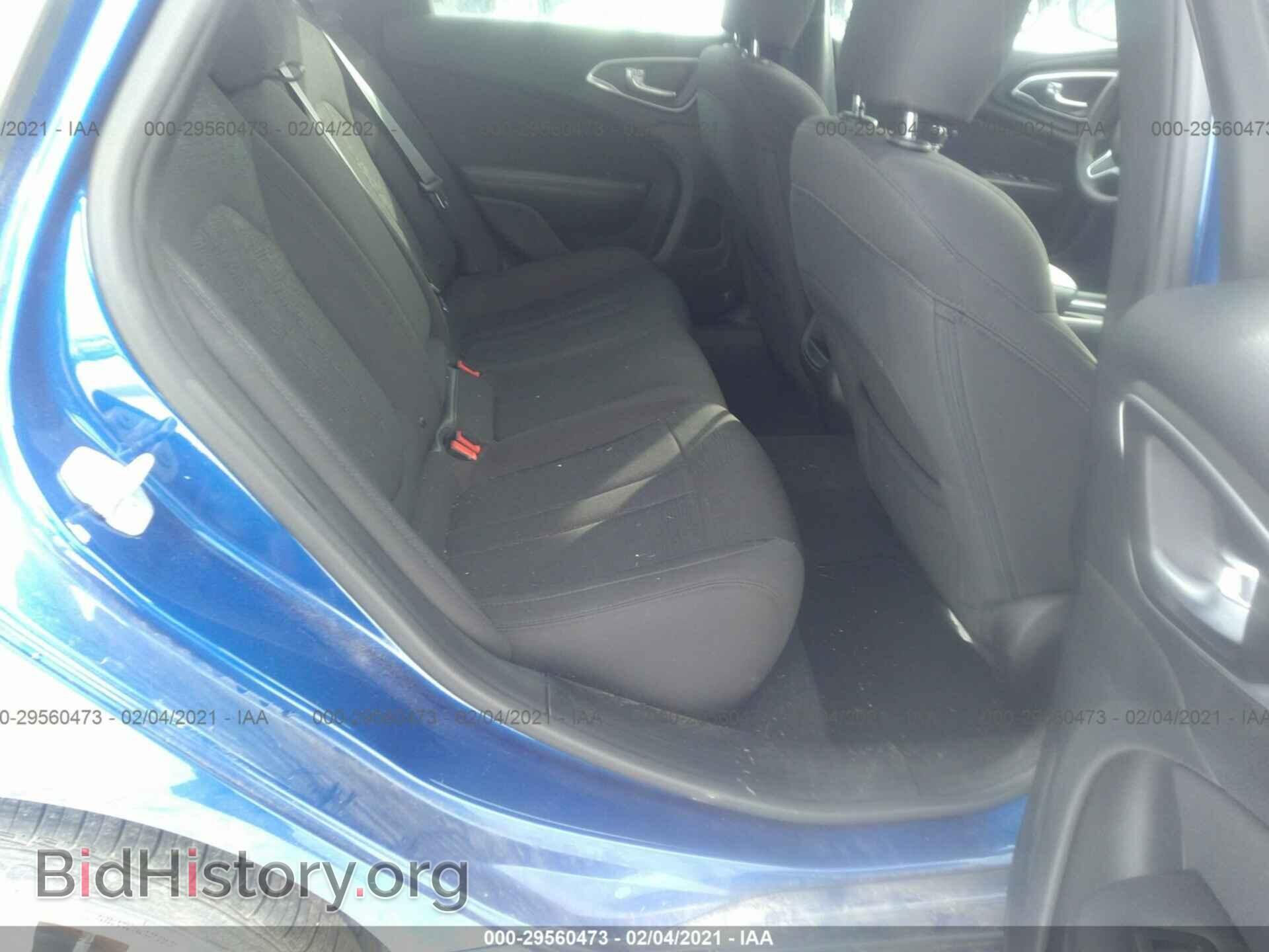2015 CHRYSLER 200 - VIN: 1C3CCCABXFN672332 - Фото 8
