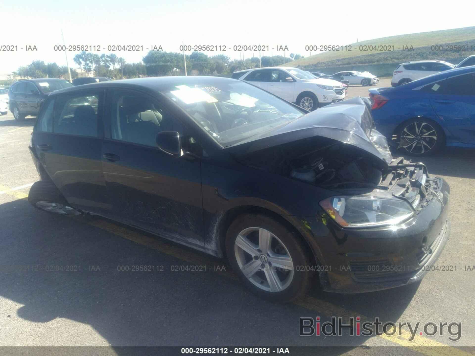 Photo 3VW117AU6HM050645 - VOLKSWAGEN GOLF 2017