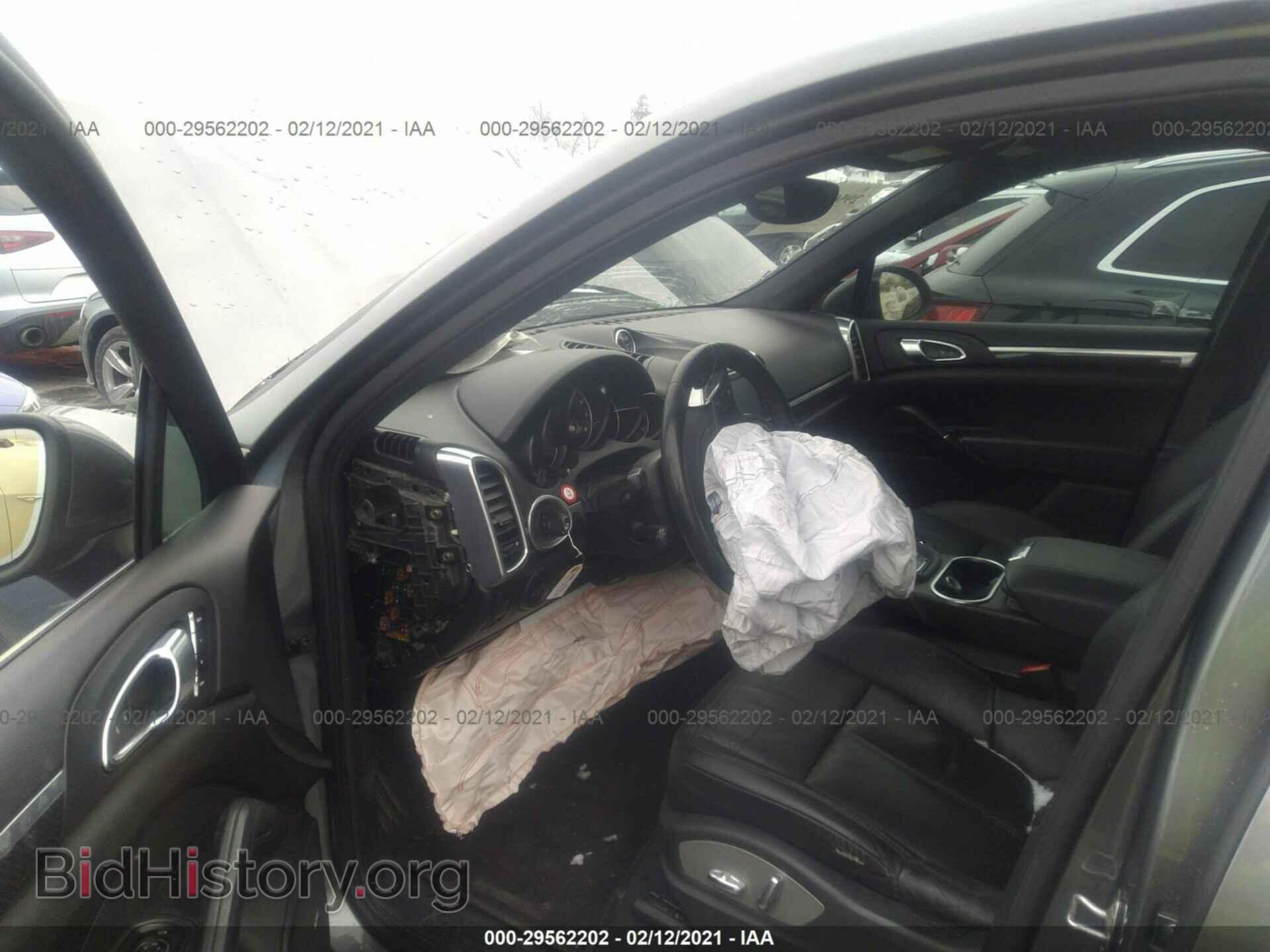 2012 PORSCHE CAYENNE - VIN: WP1AA2A23CLA08611 - Photo 5