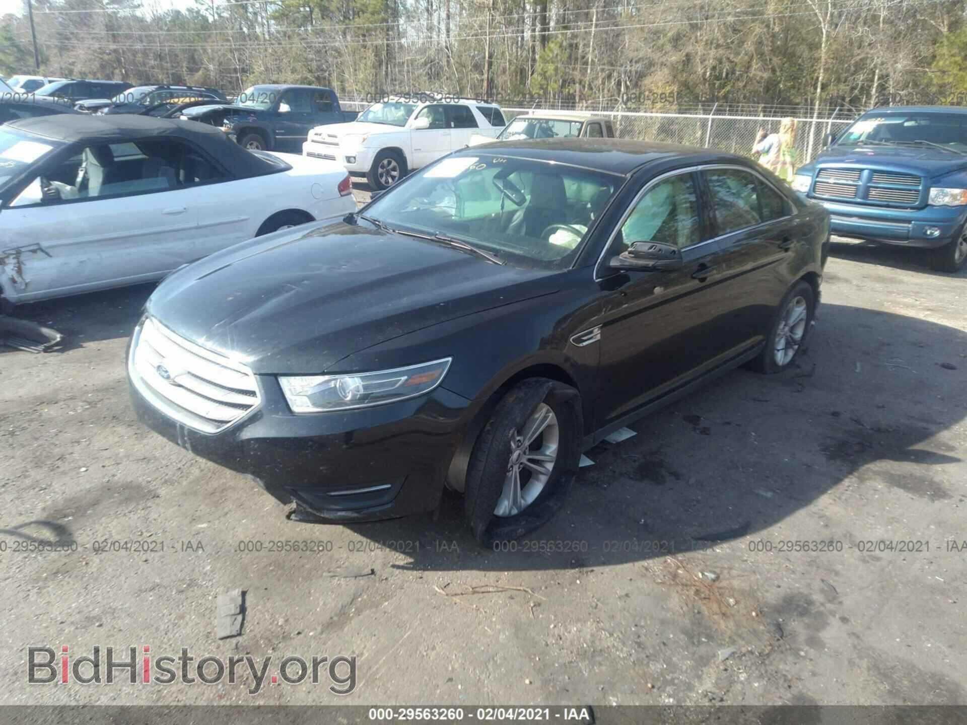 2015 FORD TAURUS - VIN: 1FAHP2E87FG165462 - Фото 2
