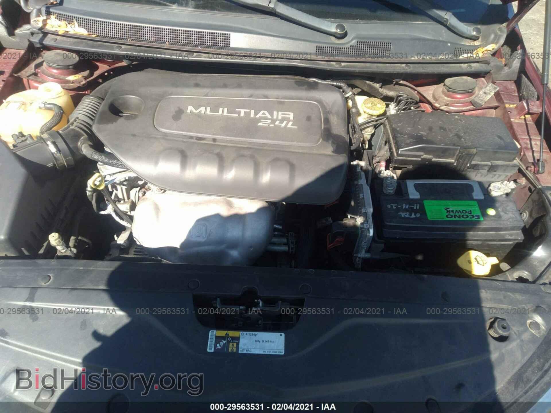 2015 CHRYSLER 200 - VIN: 1C3CCCAB5FN677549 - Фото 10