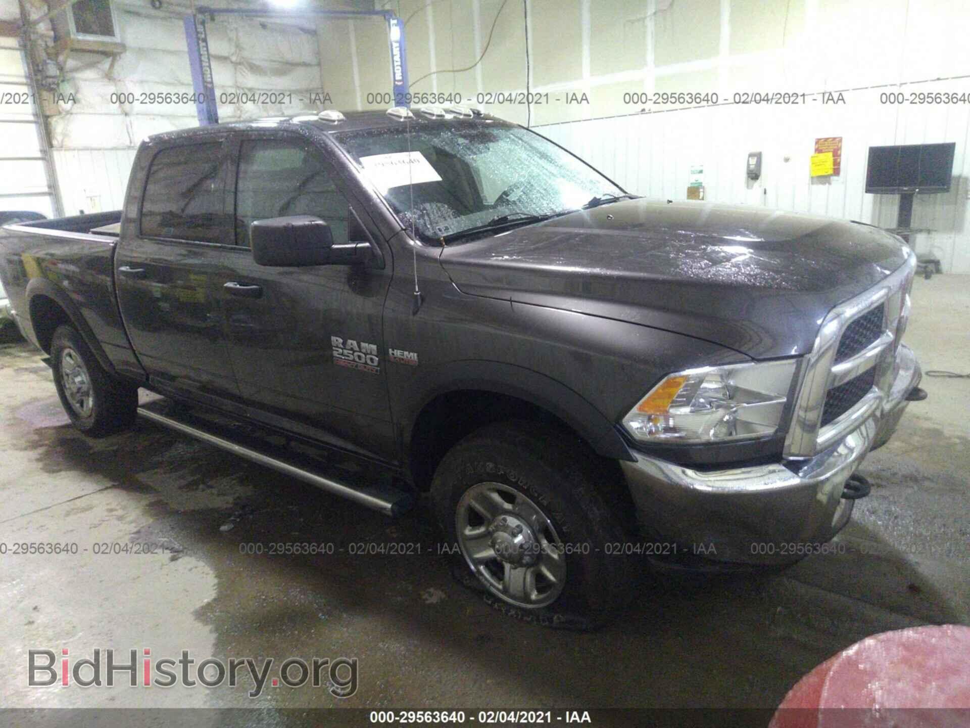Photo 3C6UR5CJ3HG610529 - RAM 2500 2017