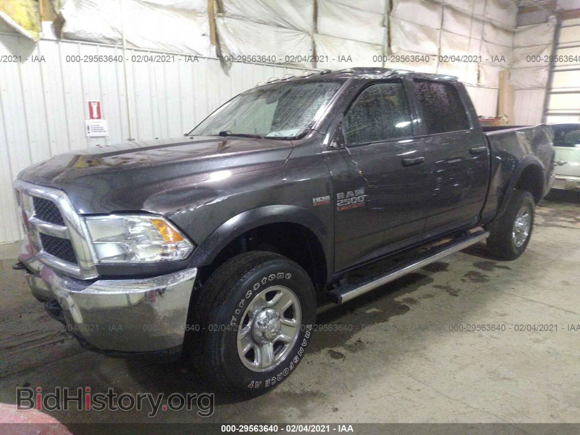 2017 RAM 2500 - VIN: 3C6UR5CJ3HG610529 - Фото 2