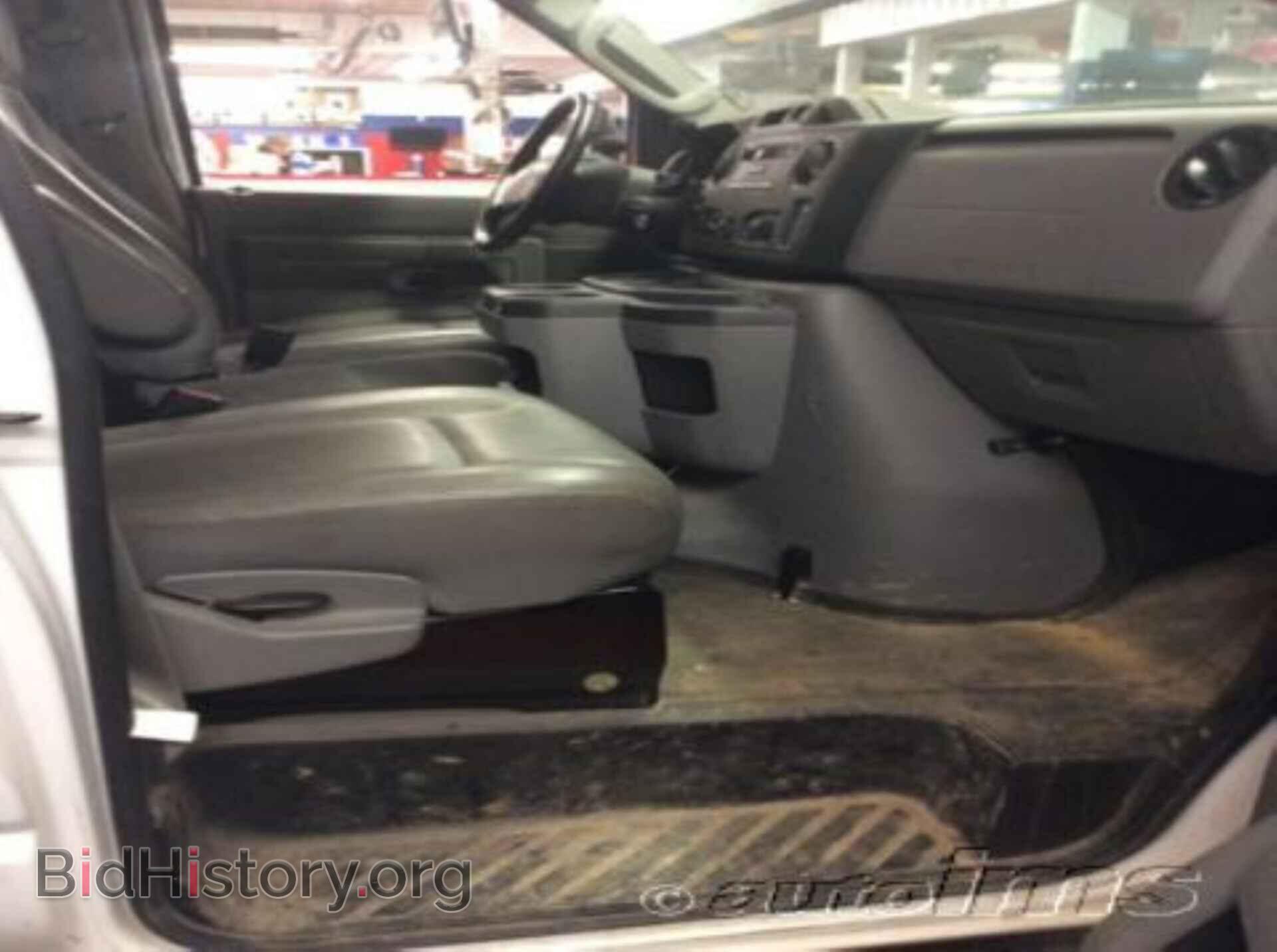 2013 FORD ECONOLINE CARGO VAN - VIN: 1FTNE2EL1DDB26419 - Фото 5