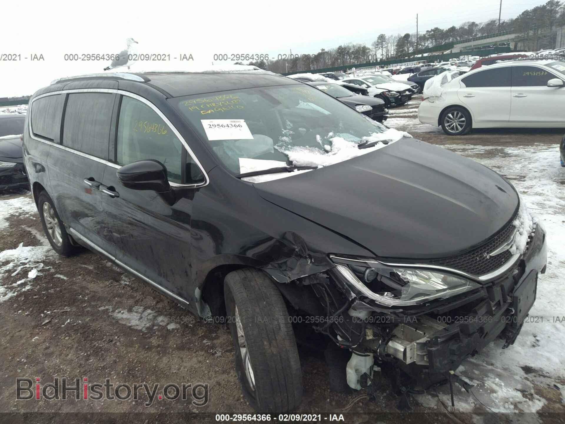 Фотография 2C4RC1BG2KR705633 - CHRYSLER PACIFICA 2019