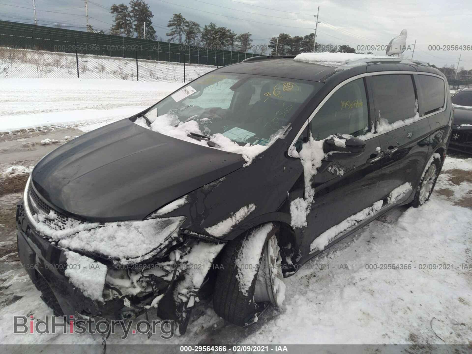 2019 CHRYSLER PACIFICA - VIN: 2C4RC1BG2KR705633 - Фото 2