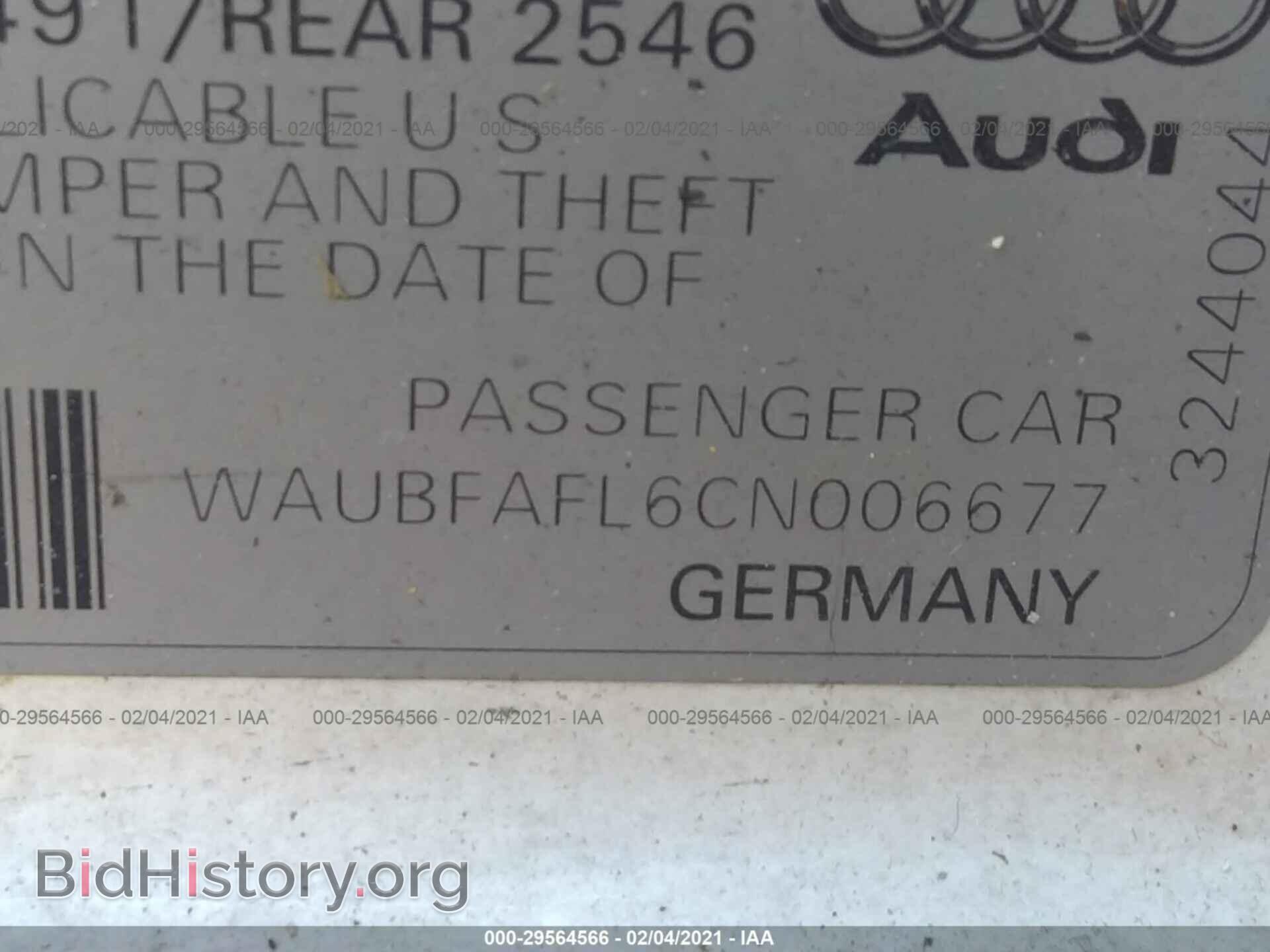 2012 AUDI A4 - VIN: WAUBFAFL6CN006677 - Фото 9