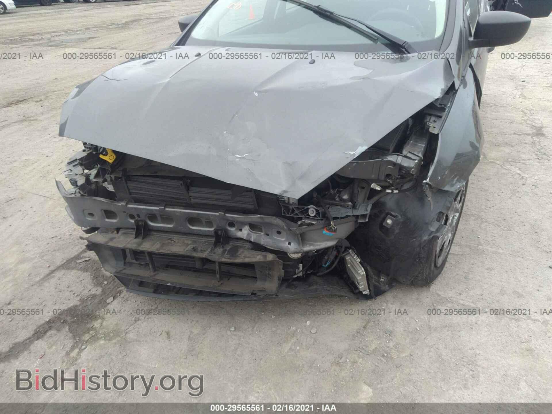 2017 FORD FOCUS - VIN: 1FADP3E23HL211492 - Photo 6