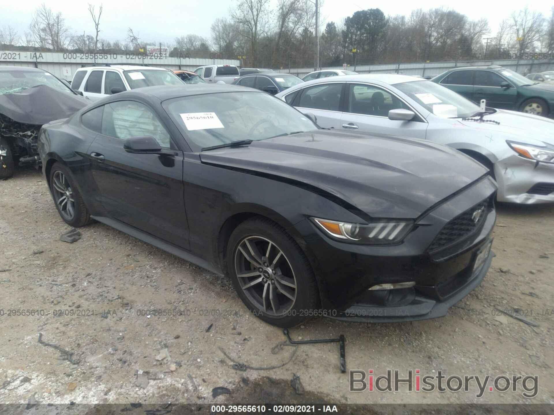 Photo 1FA6P8TH2G5217400 - FORD MUSTANG 2016
