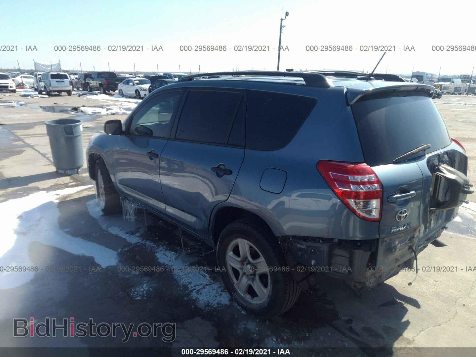 2011 TOYOTA RAV4 - VIN: 2T3BF4DV6BW087003 - Фото 3