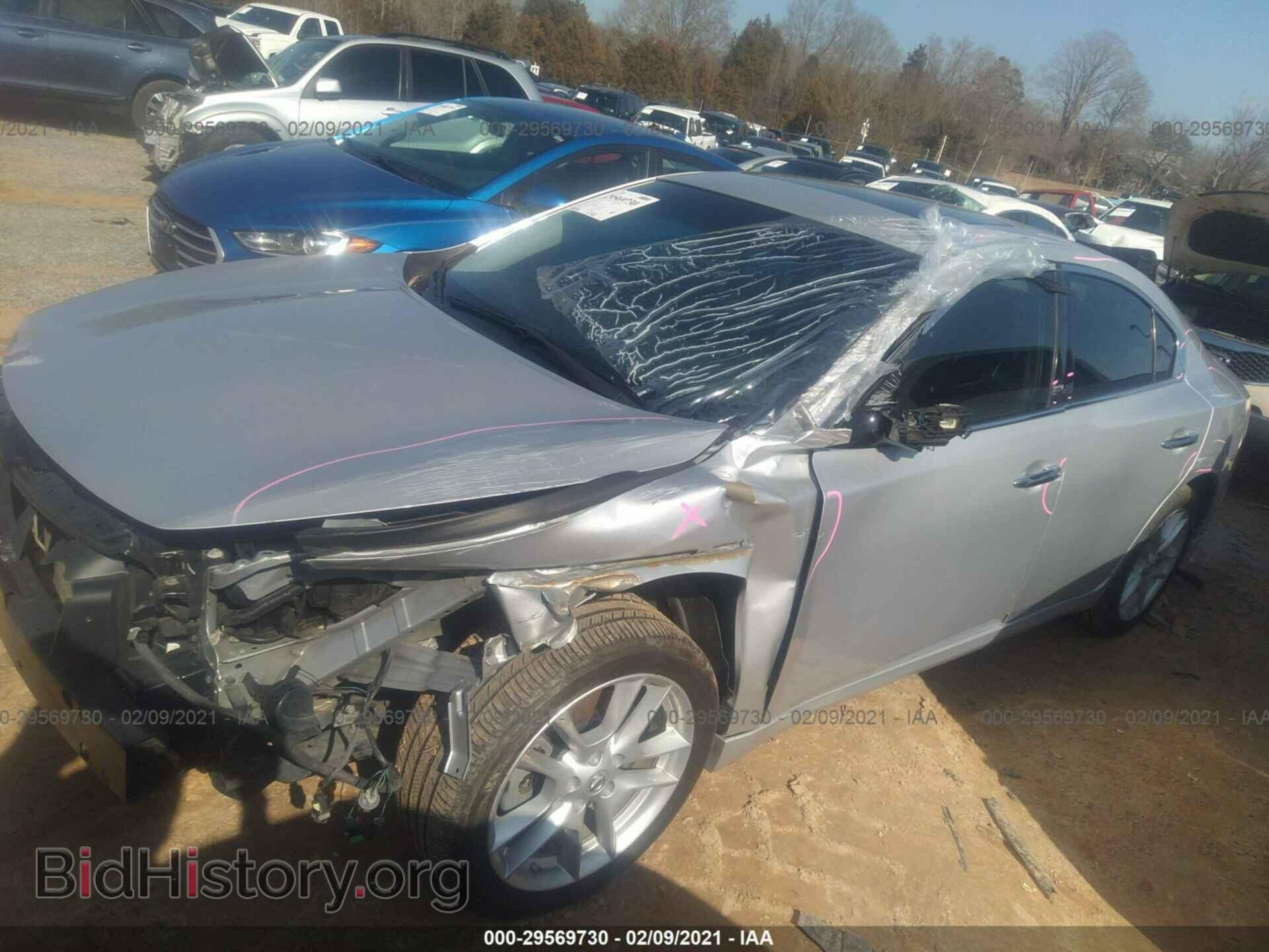 2011 NISSAN MAXIMA - VIN: 1N4AA5AP5BC847131 - Фото 2