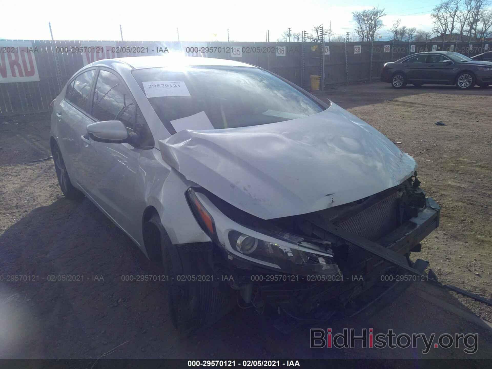 Photo 3KPFL4A79JE214420 - KIA FORTE 2018