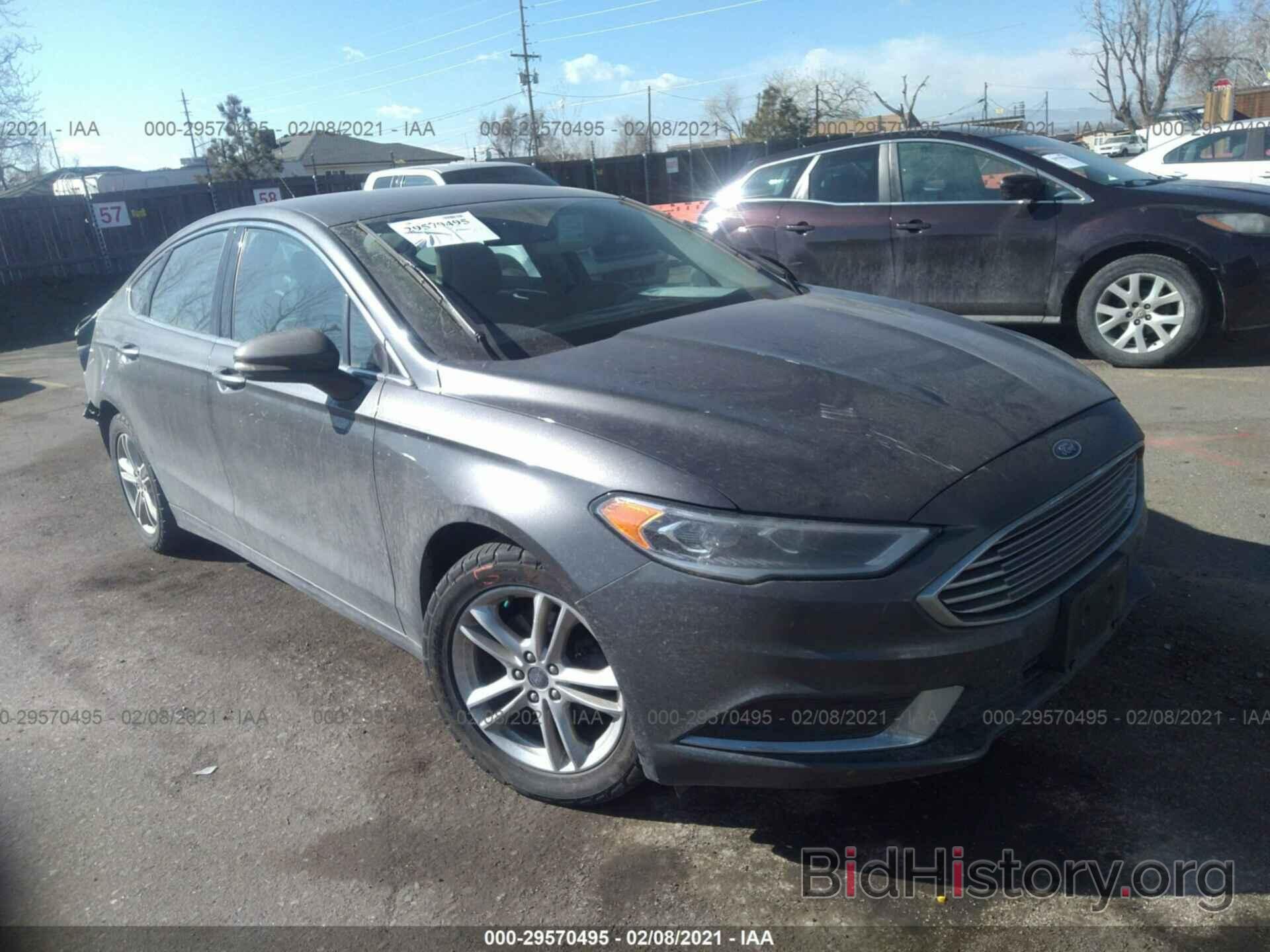 Photo 3FA6P0HD8JR104076 - FORD FUSION 2018