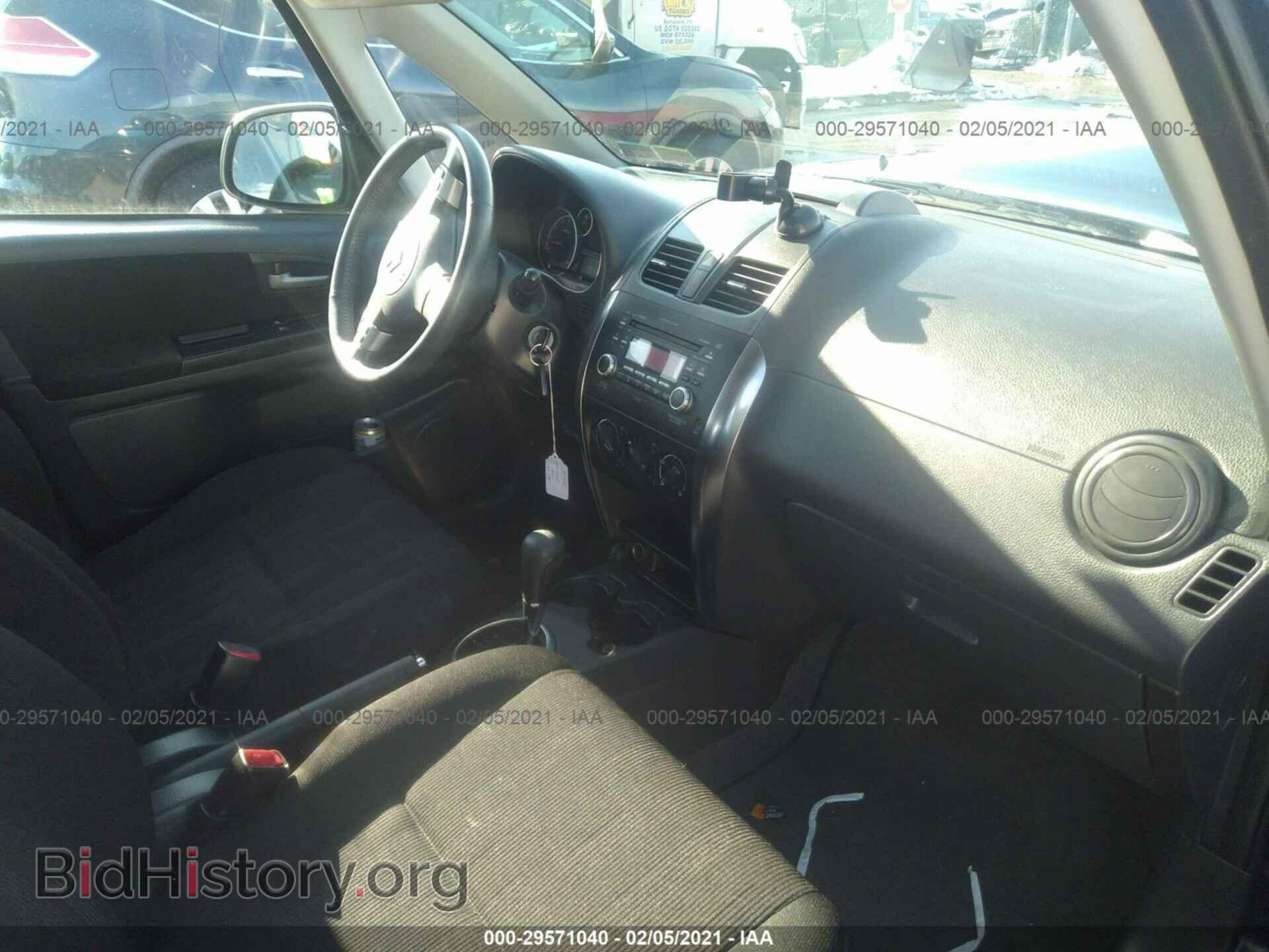 2010 SUZUKI SX4 - VIN: JS2YB5A30A6310009 - Фото 5