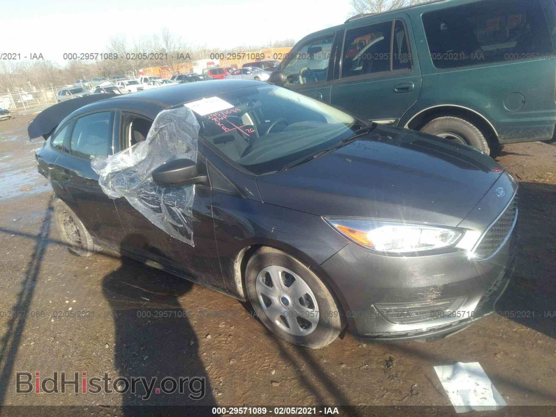 Photo 1FADP3E24HL323895 - FORD FOCUS 2017