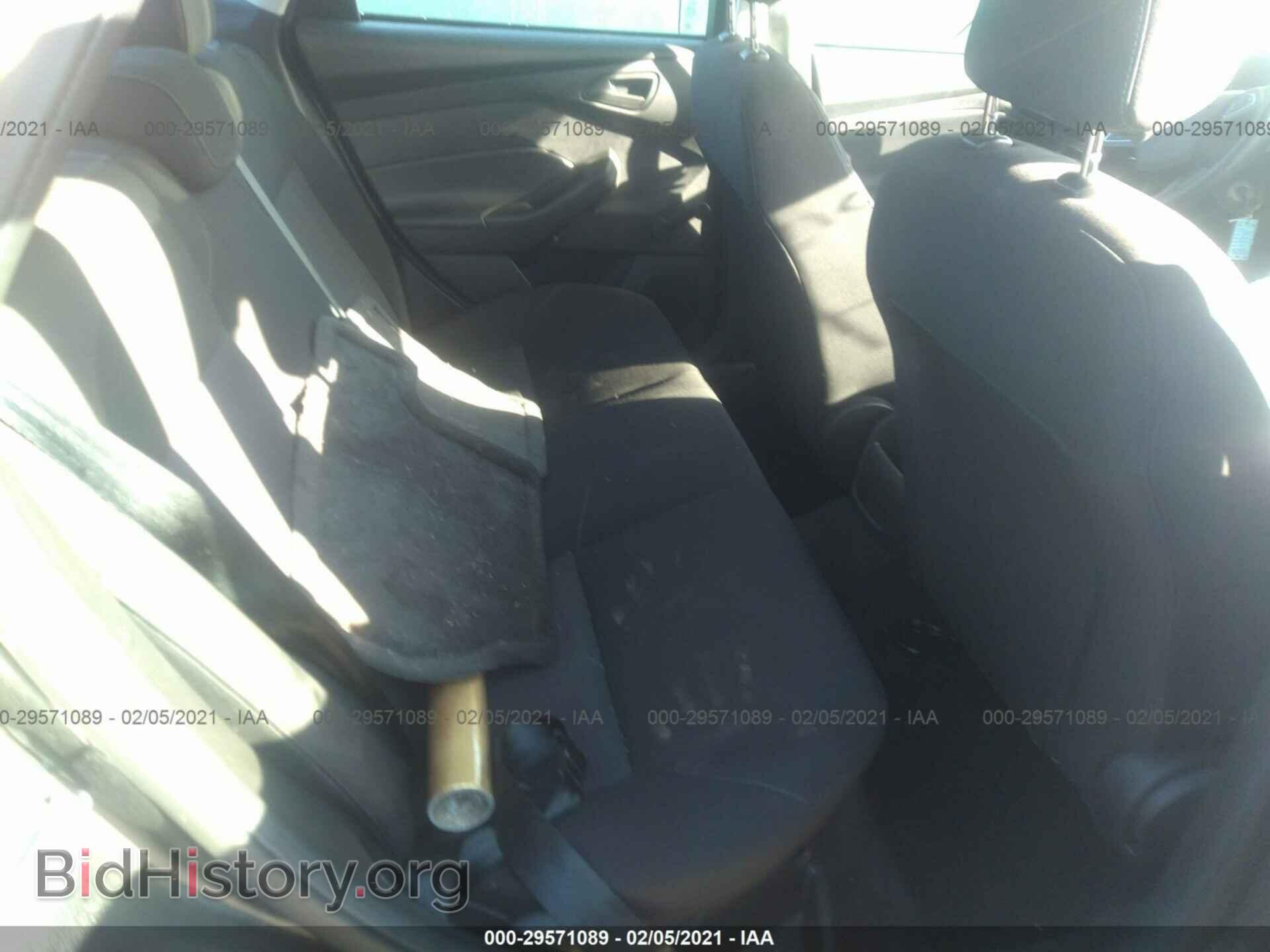 2017 FORD FOCUS - VIN: 1FADP3E24HL323895 - Photo 8