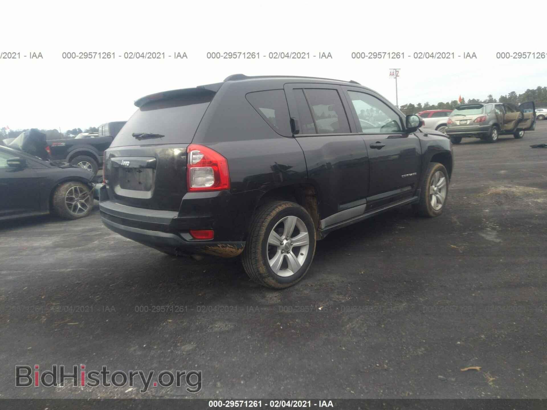 2011 JEEP COMPASS - VIN: 1J4NF1FB5BD134947 - Фото 4