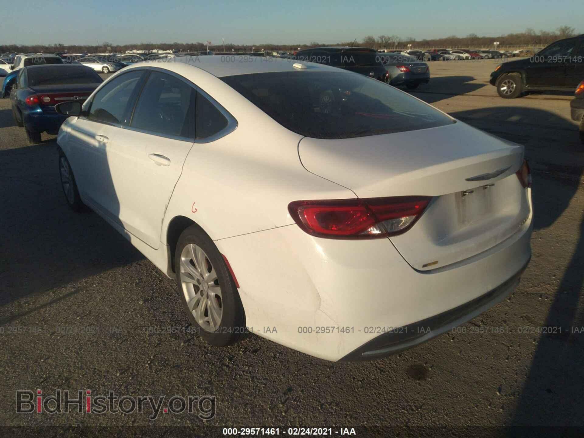 2015 CHRYSLER 200 - VIN: 1C3CCCAB3FN692552 - Photo 3